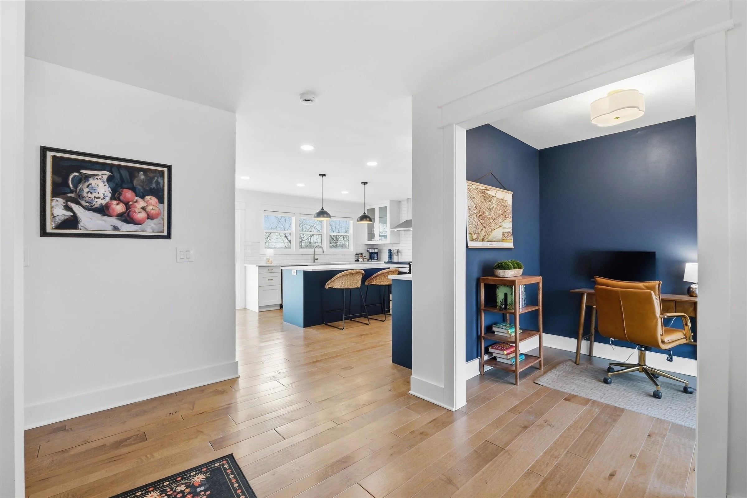 05-9905 W 60th Terrace.jpg