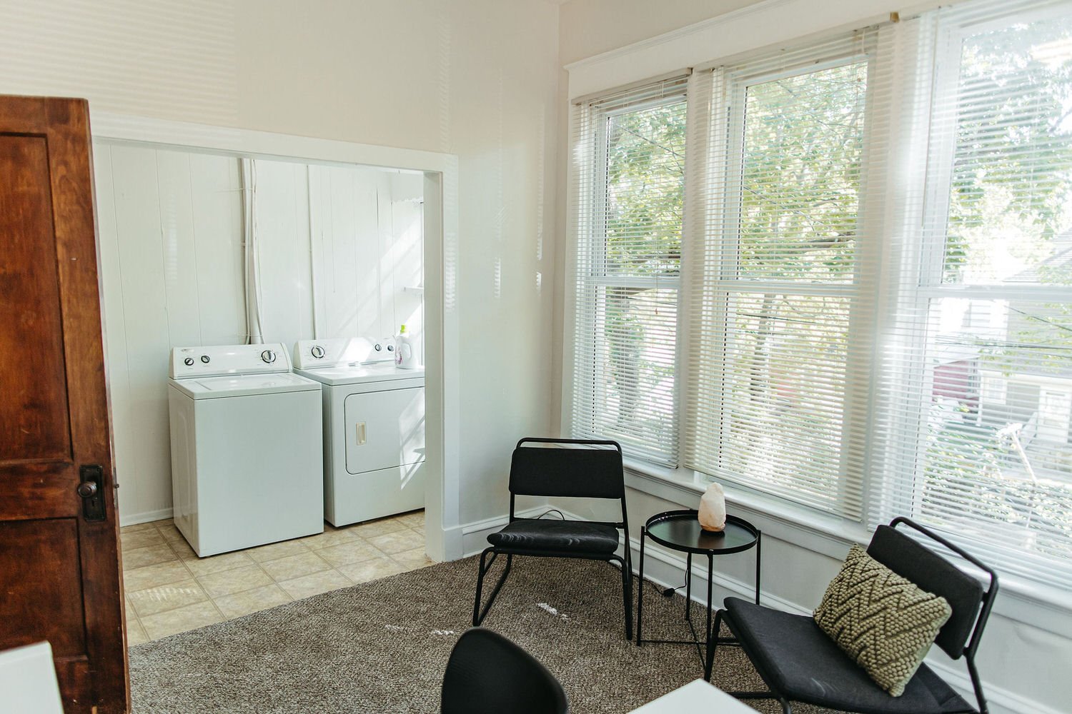 airbnb308.jpg