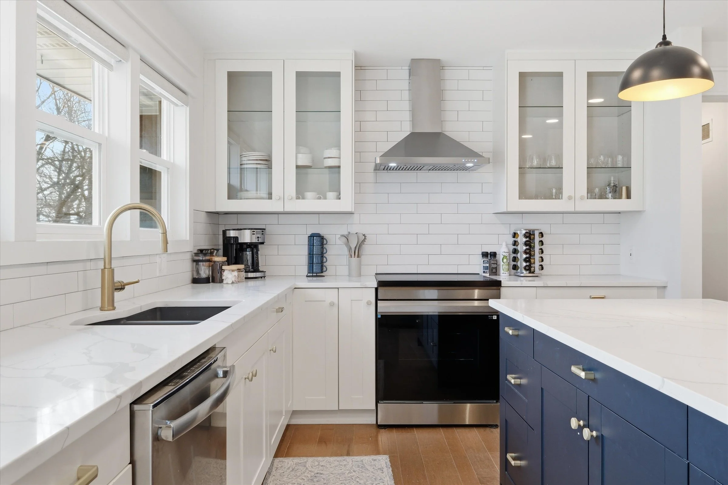 16-9905 W 60th Terrace.jpg