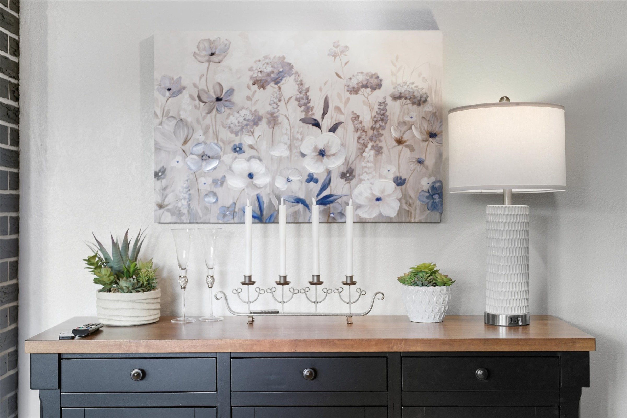 26-3804 S Woodland Ave.jpg