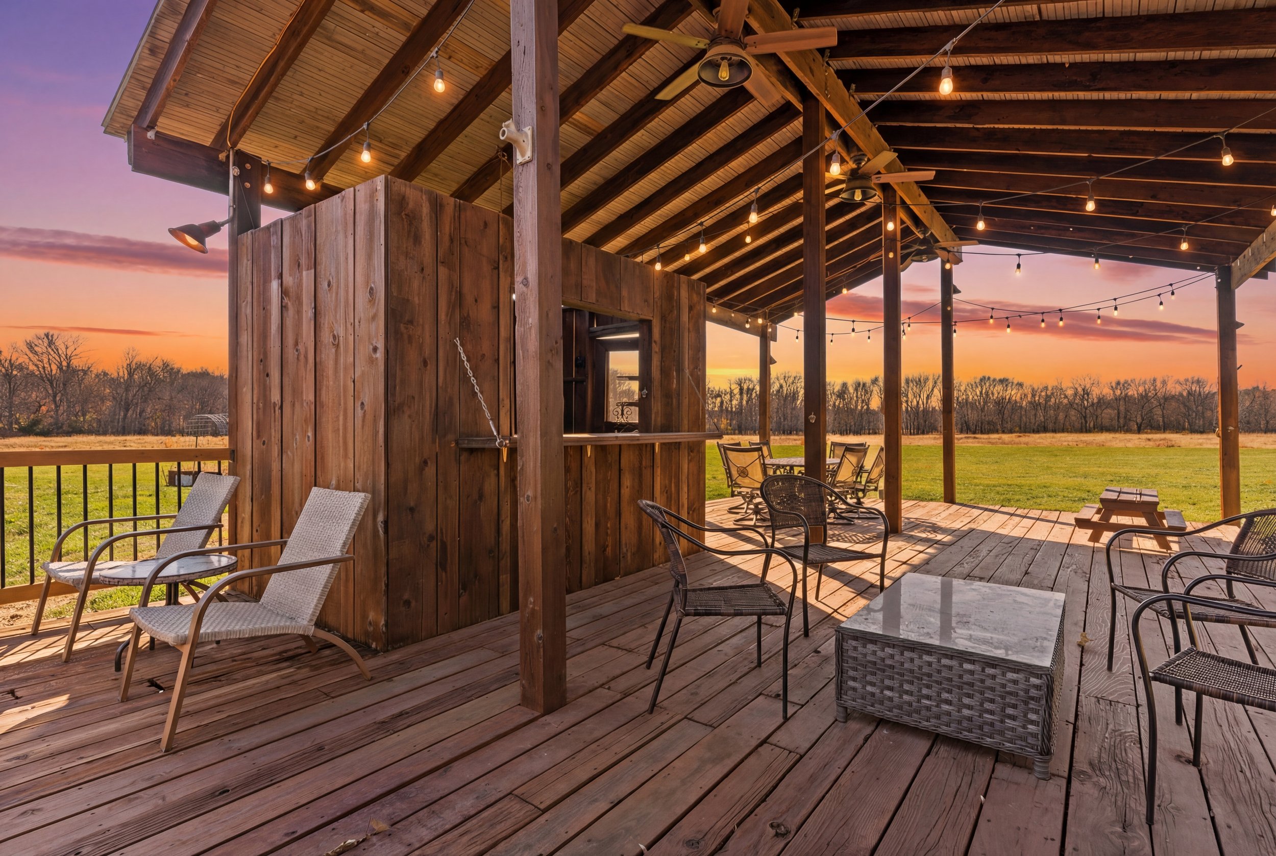 Creekside Lodge.jpg