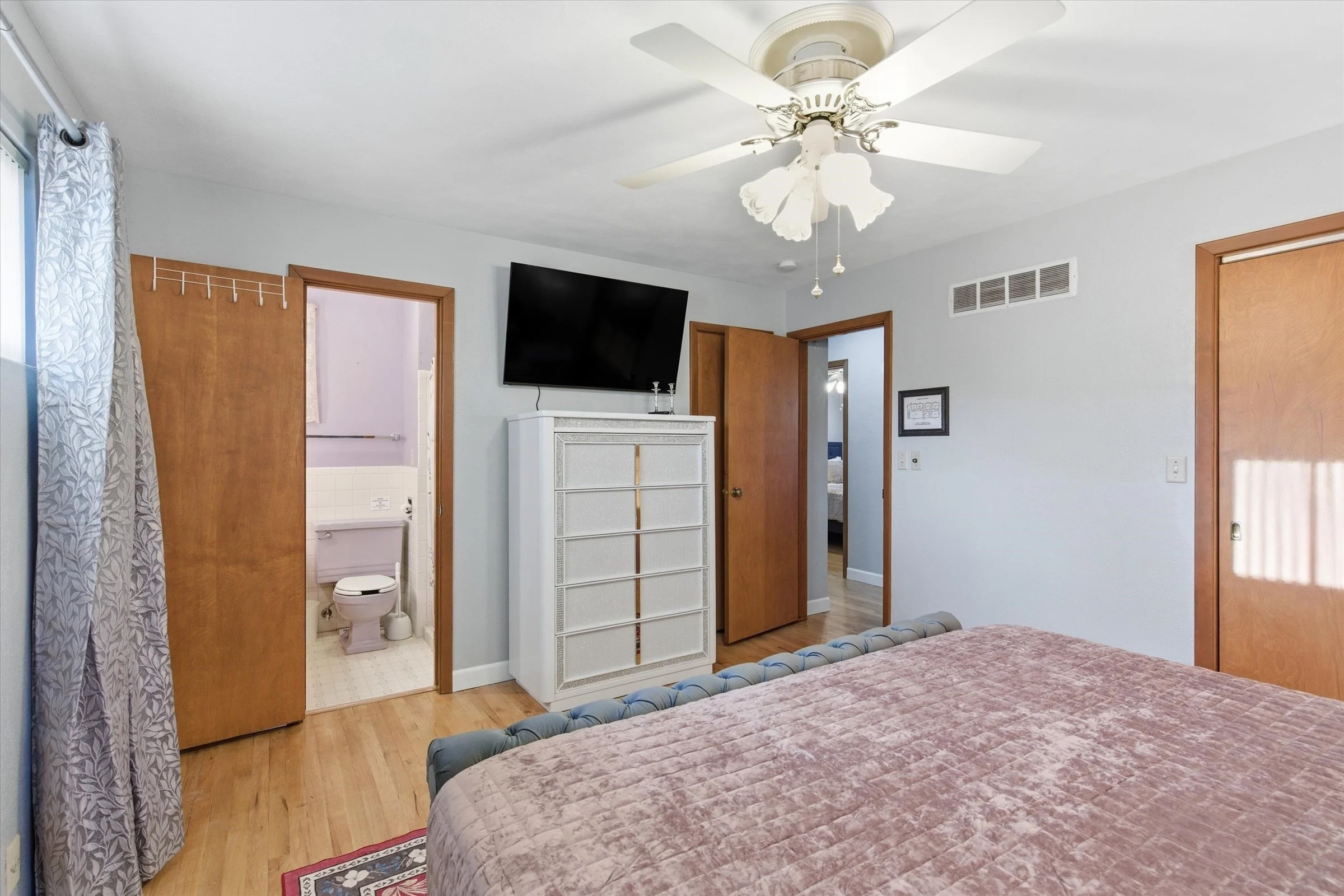 30-3804 S Woodland Ave.jpg