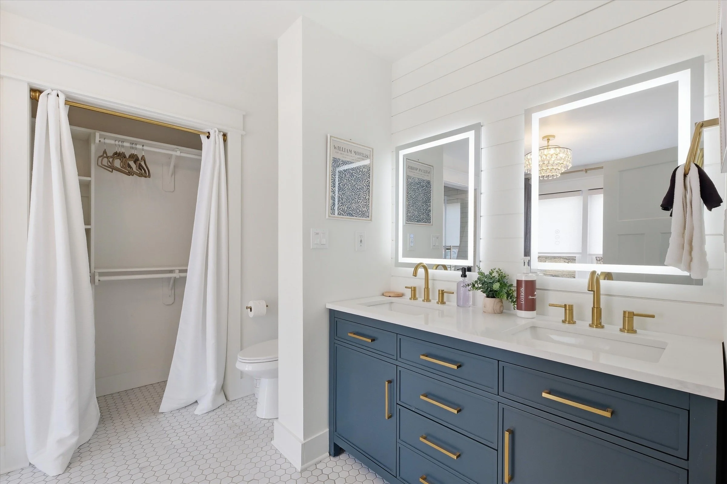 26-9905 W 60th Terrace.jpg