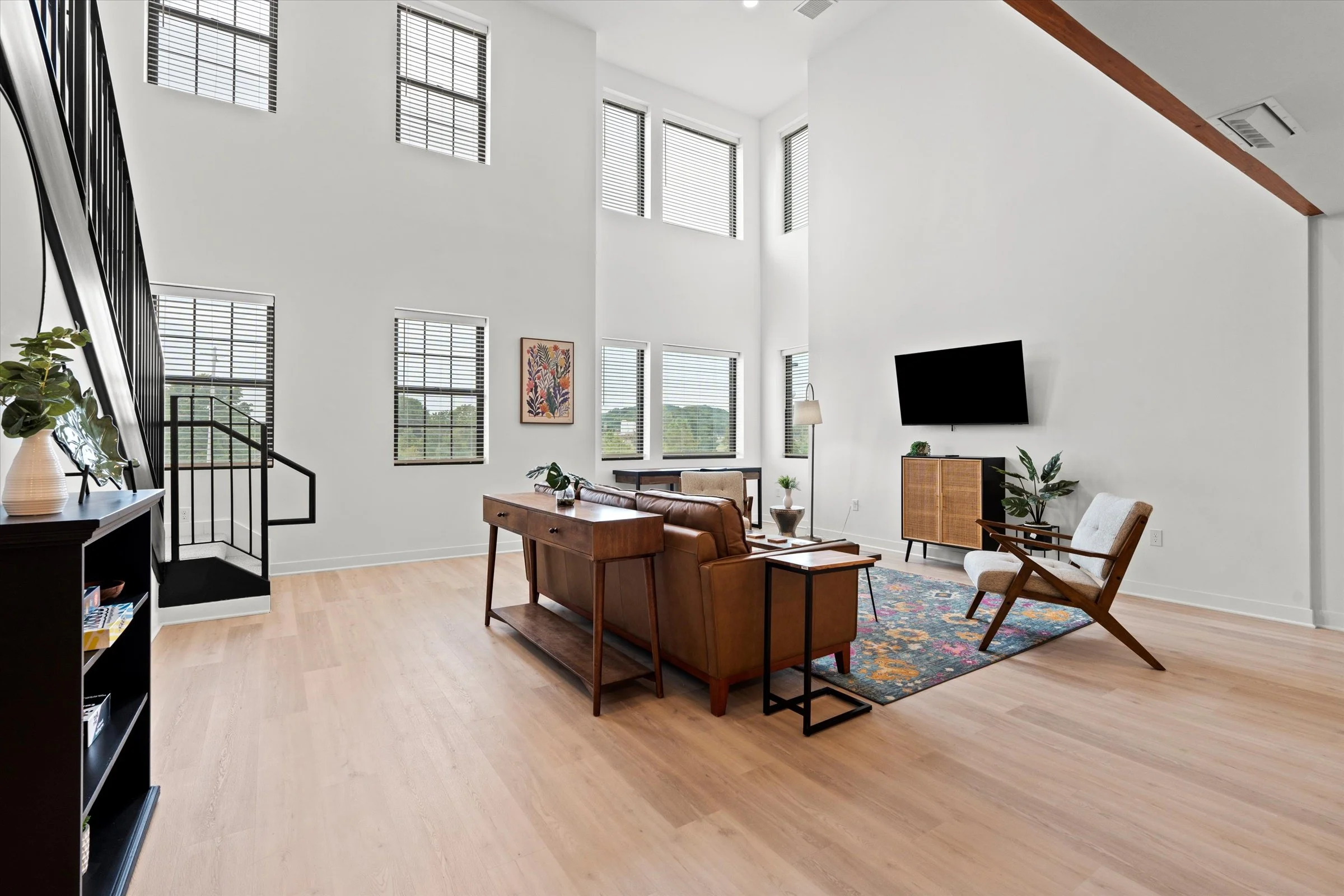 04-3008 buchanan way.jpg