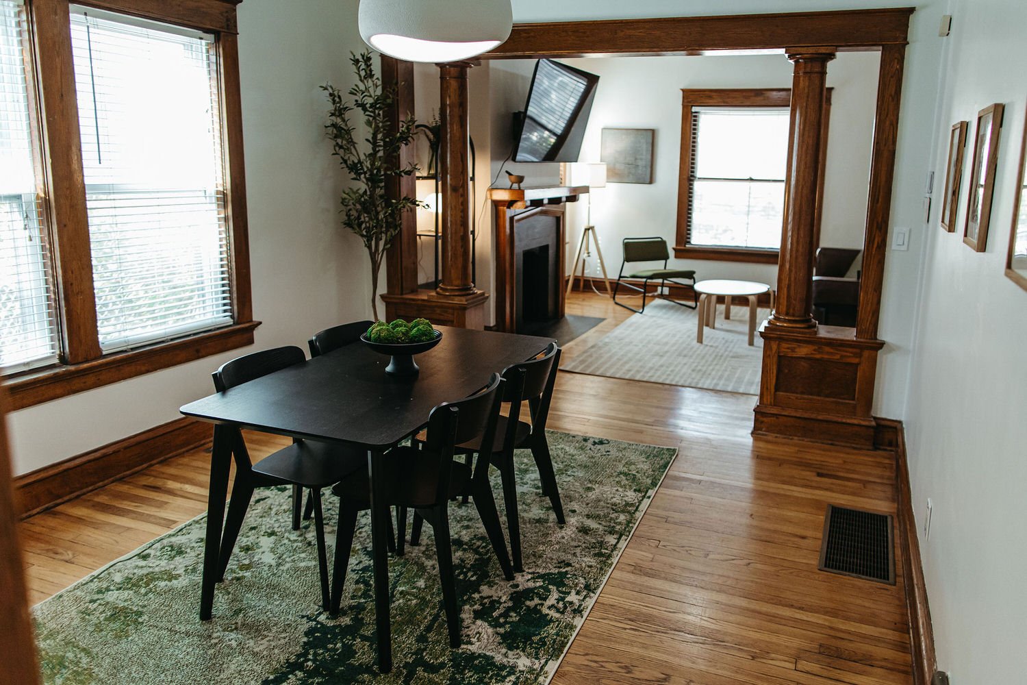 airbnb296.jpg