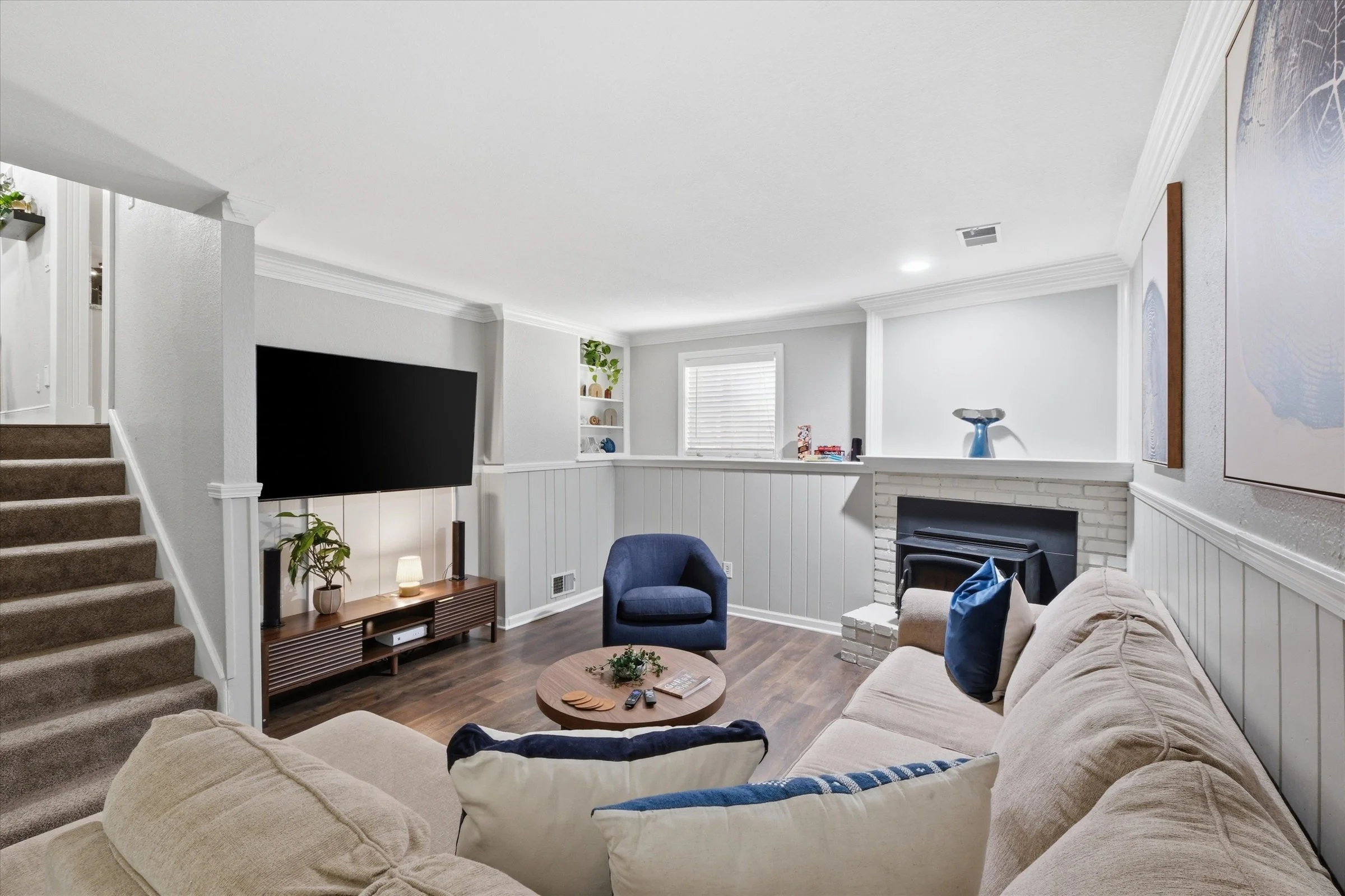 26-6141 Newton St.jpg