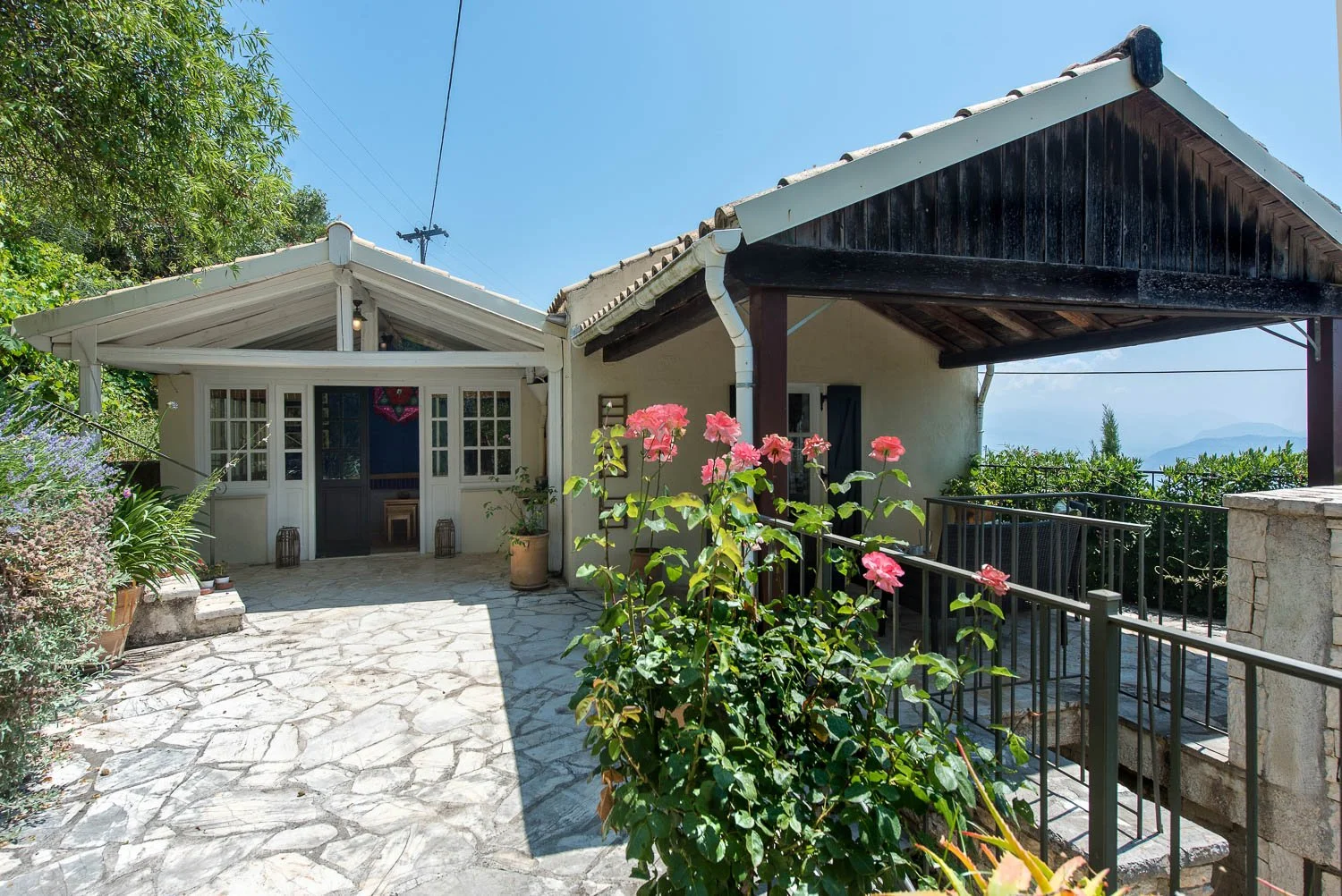 Villa_Sarakinatika_Sinies_Corfu_Greece (29)-Web.jpg