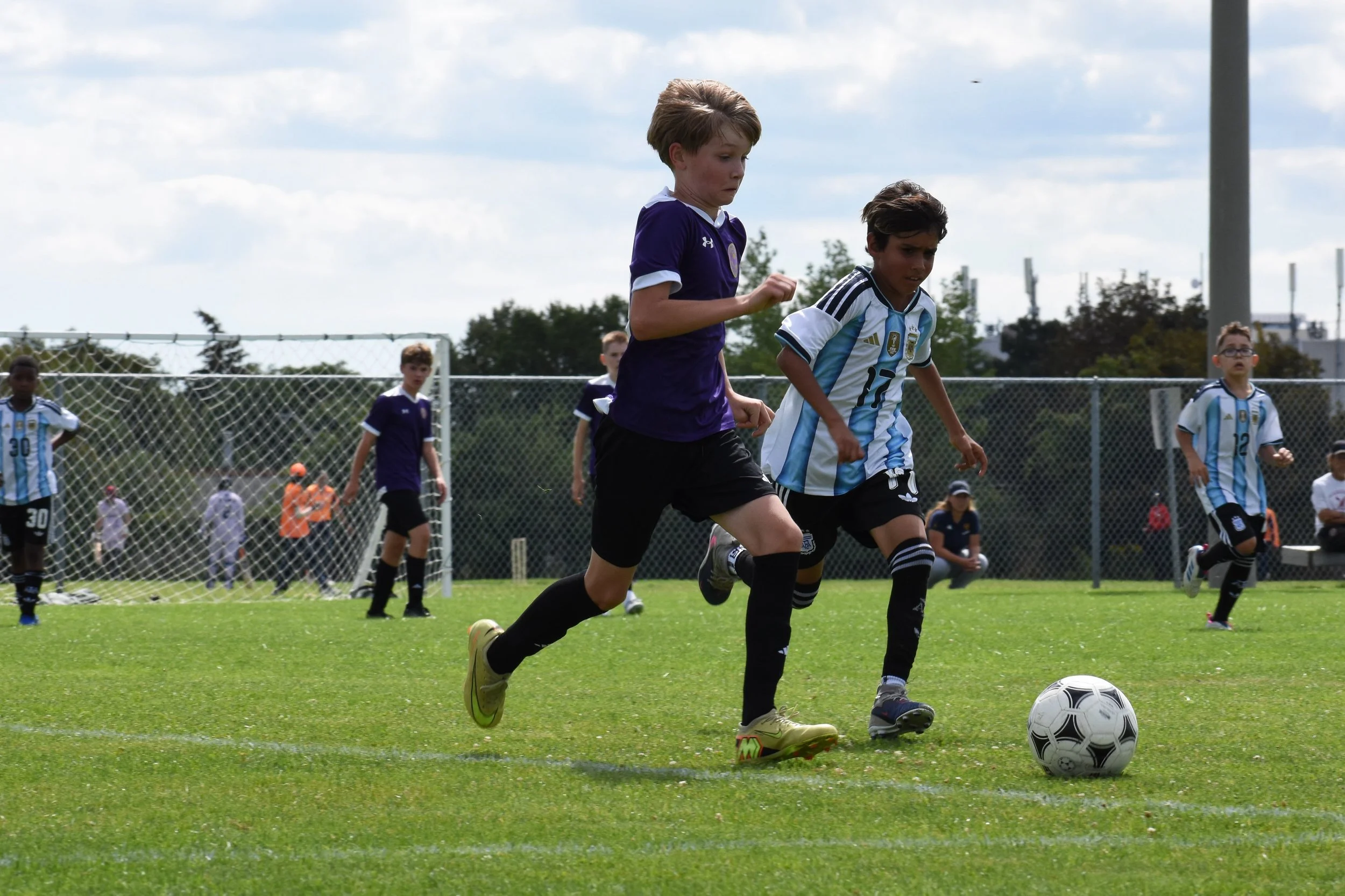 Two weeks to go until our U9&ndash;U15 teams kick off their Toronto Premier Futsal League season! 💜⚽️
