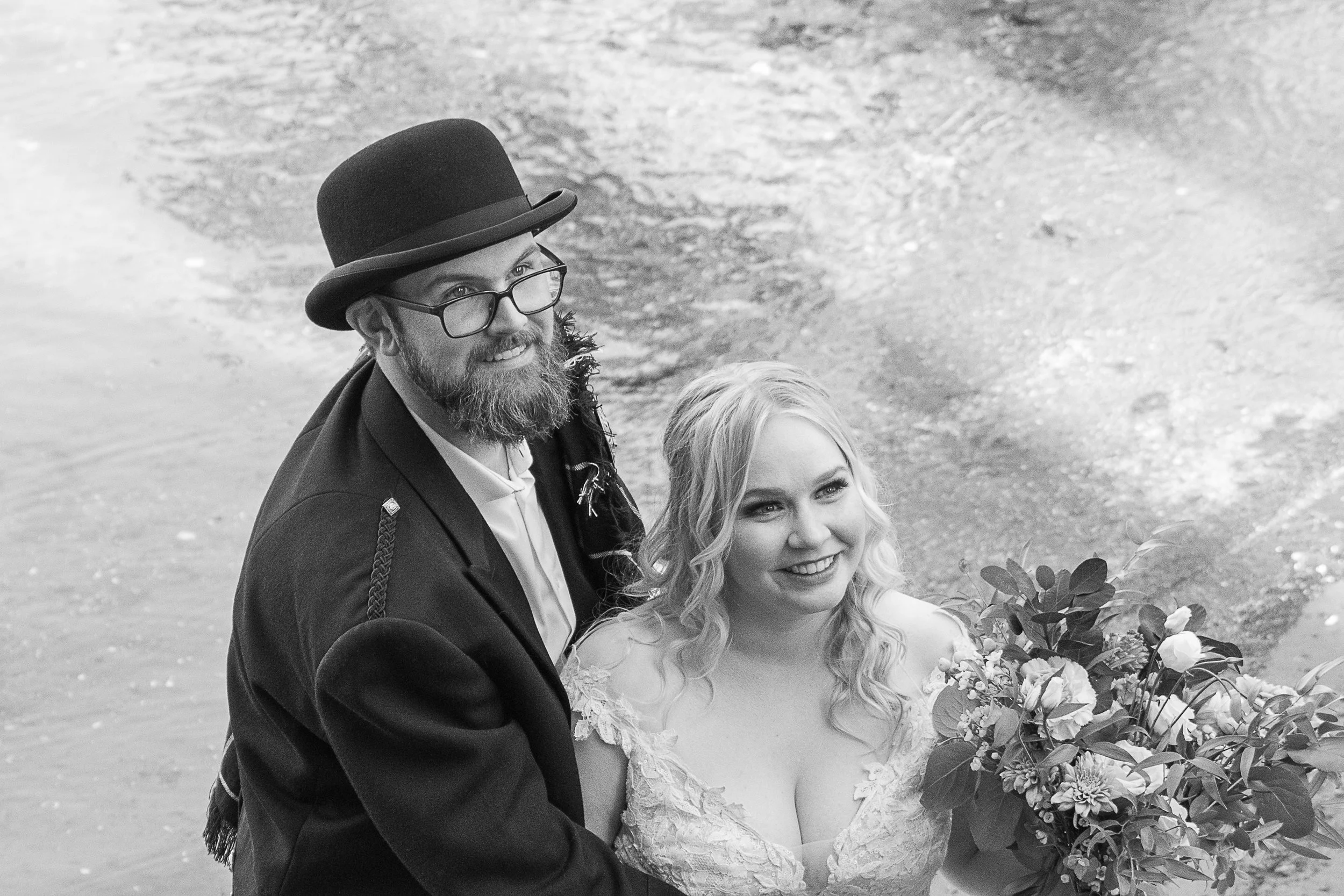 Wedding Tali Roe Islet BW BEST.jpg