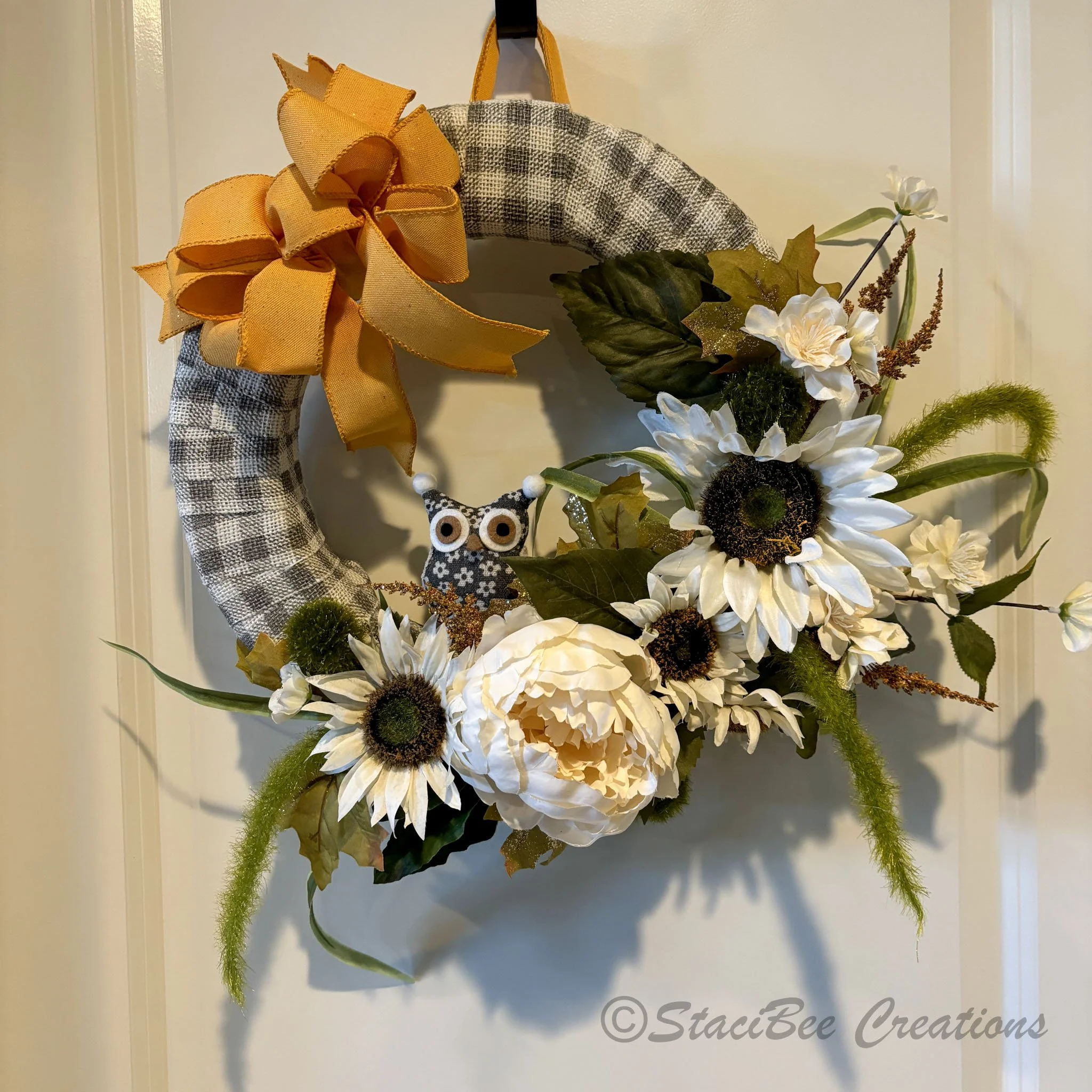 #F4 - Owl & Sunflowers (small)
$40