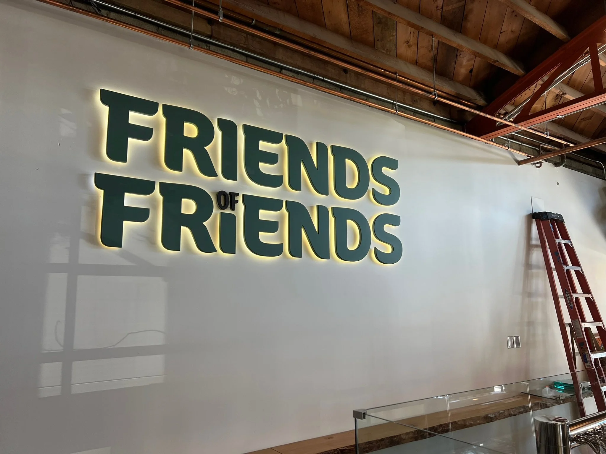 Friends of Friends / Wavy - North Park