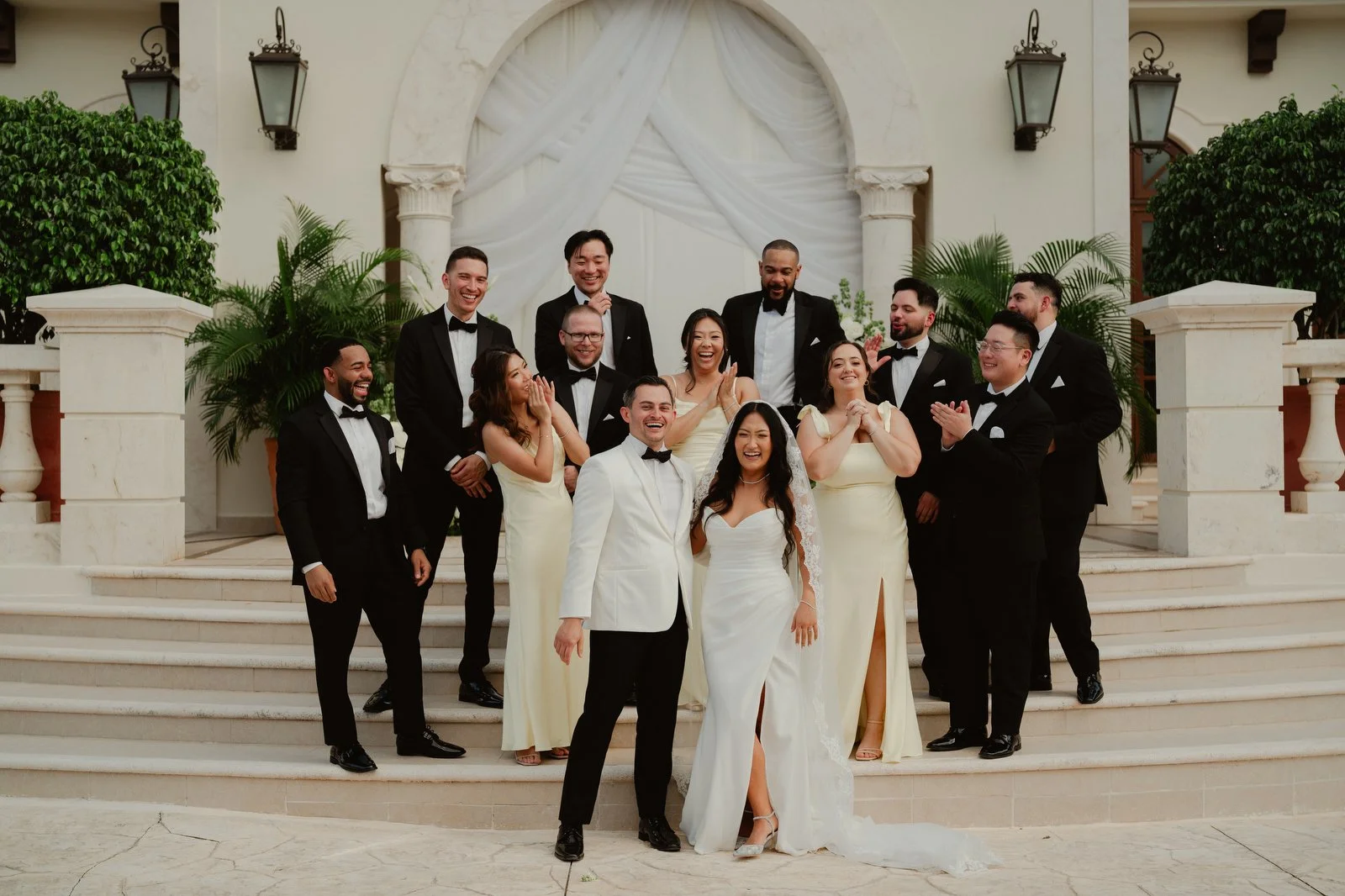 Phoebe &amp; Tomasz: A Timeless Destination Wedding at Villa la Joya