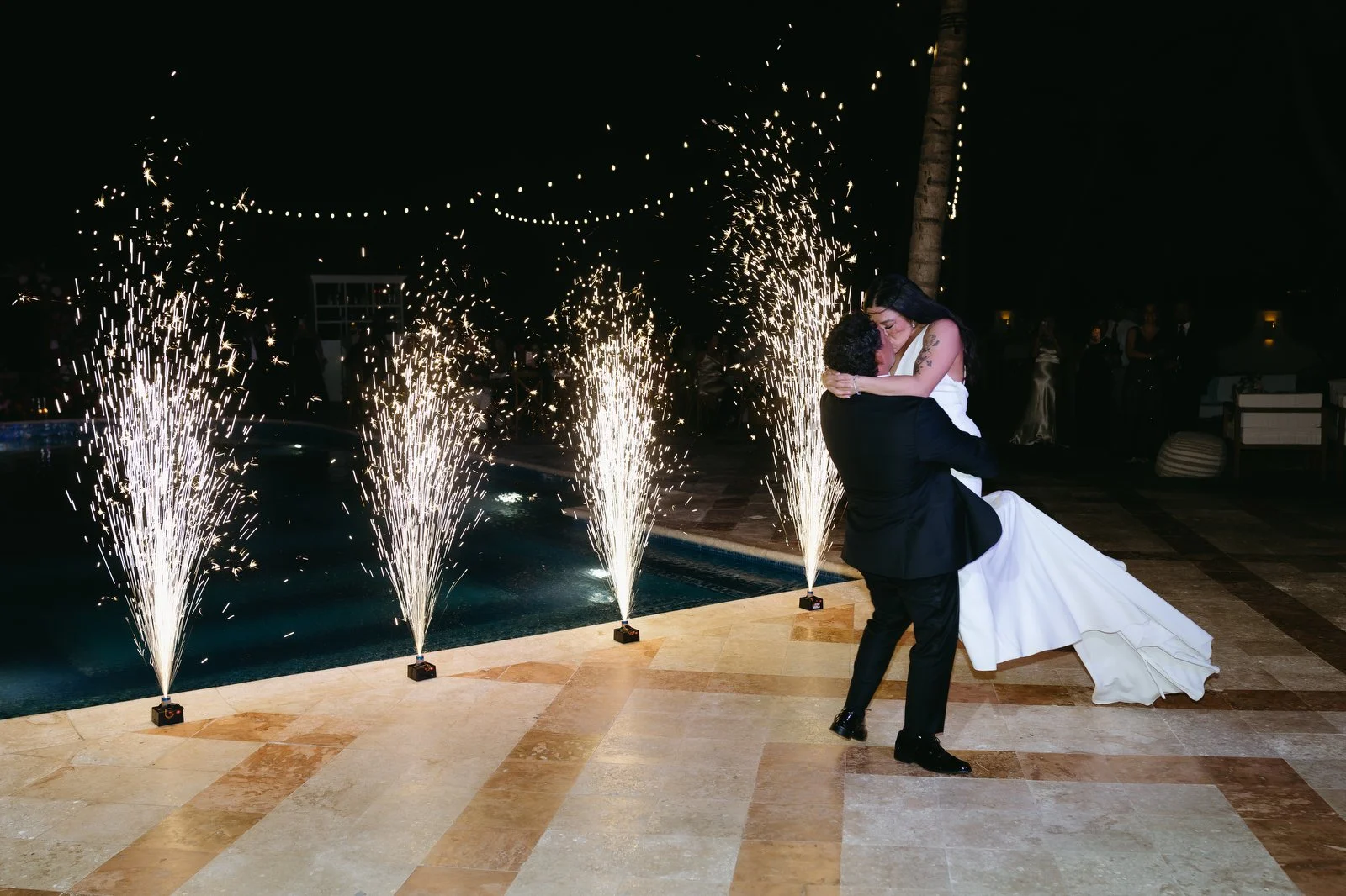 Mariah-Jacob-Villa-La-Joya-Wedding-Maricarmen-Arcos-0624.JPG