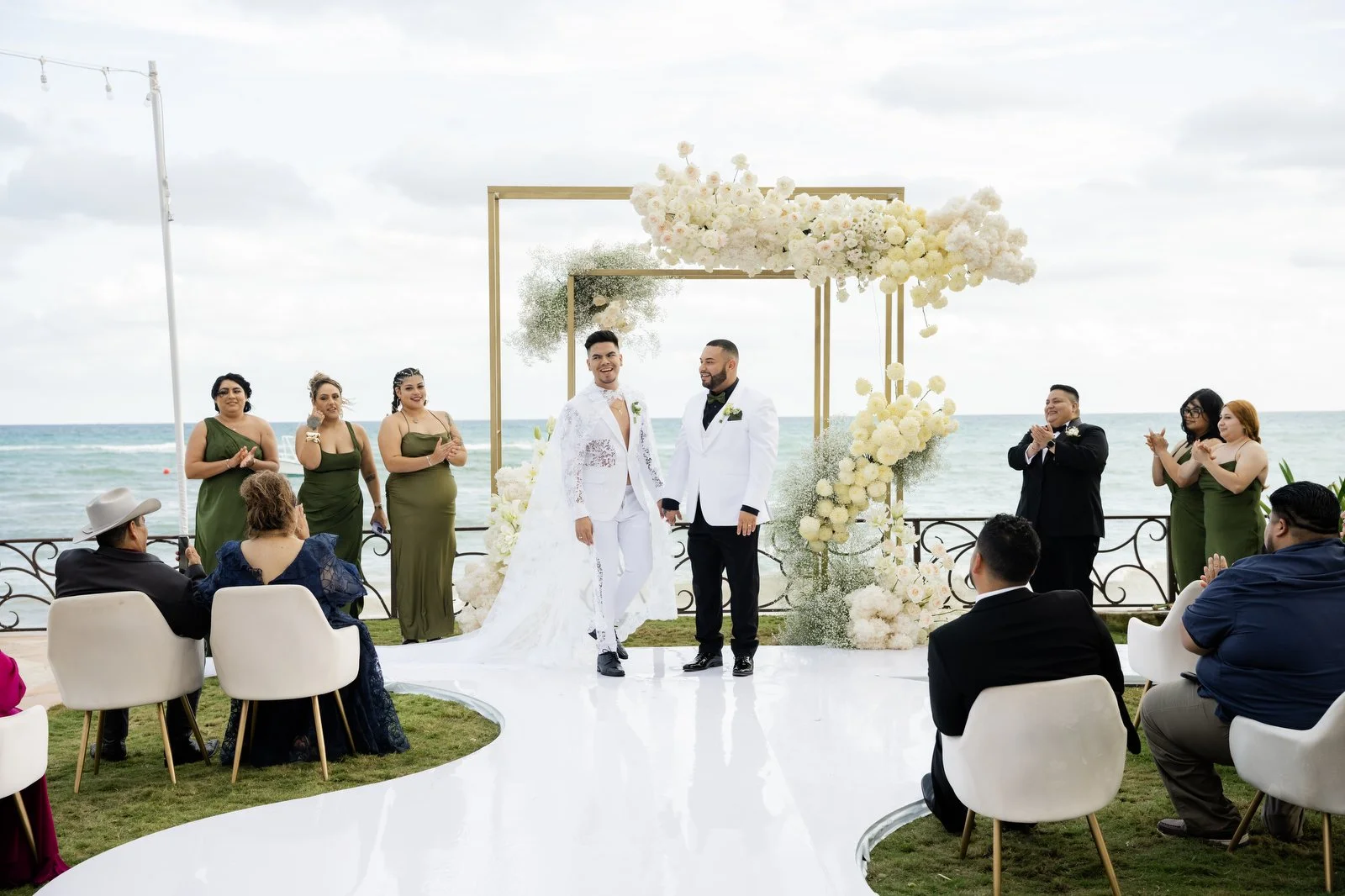 A Stylish Villa Planners Celebration Filled with Love, Joy, and Unforgettable Details