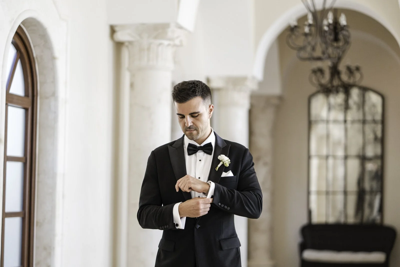 Jenny-Austin-Villa-La-Joya-Wedding-Arch-Studio-0110.JPG