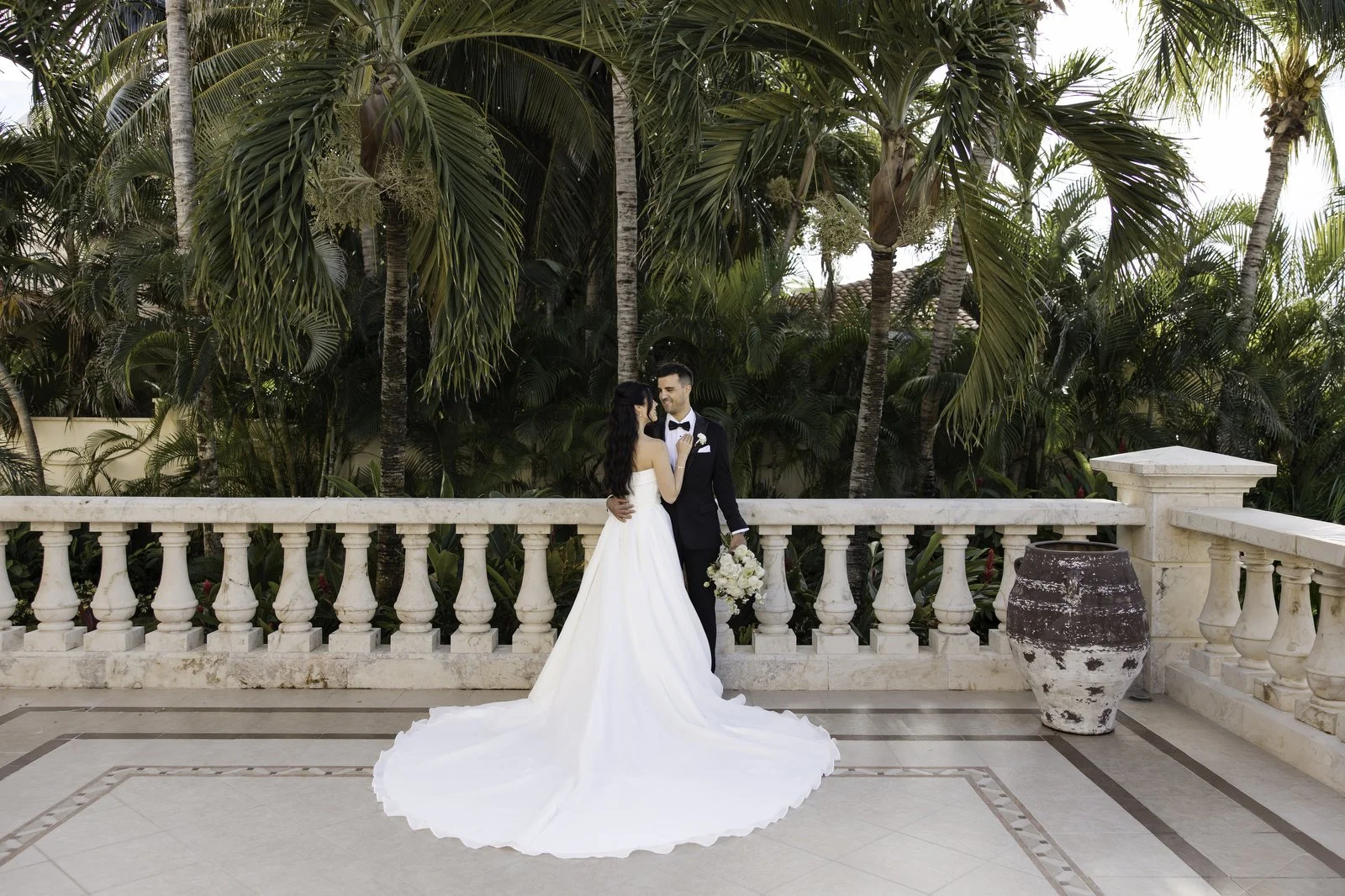 Jenny-Austin-Villa-La-Joya-Wedding-Arch-Studio-0277.JPG