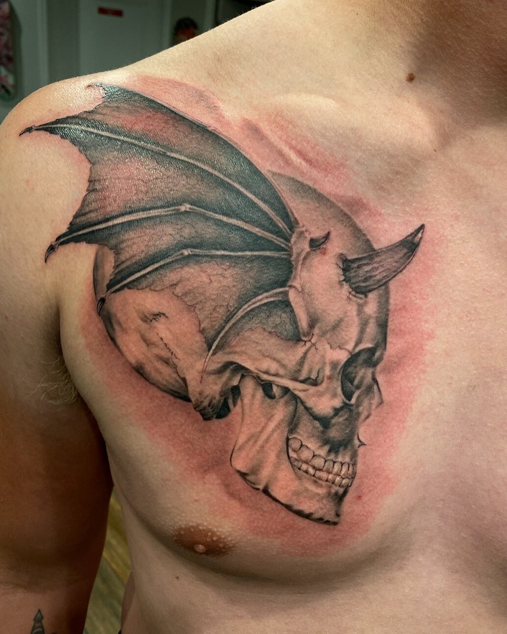 Check this tattoo out! I would love to do more like this! #skull #tattoo
