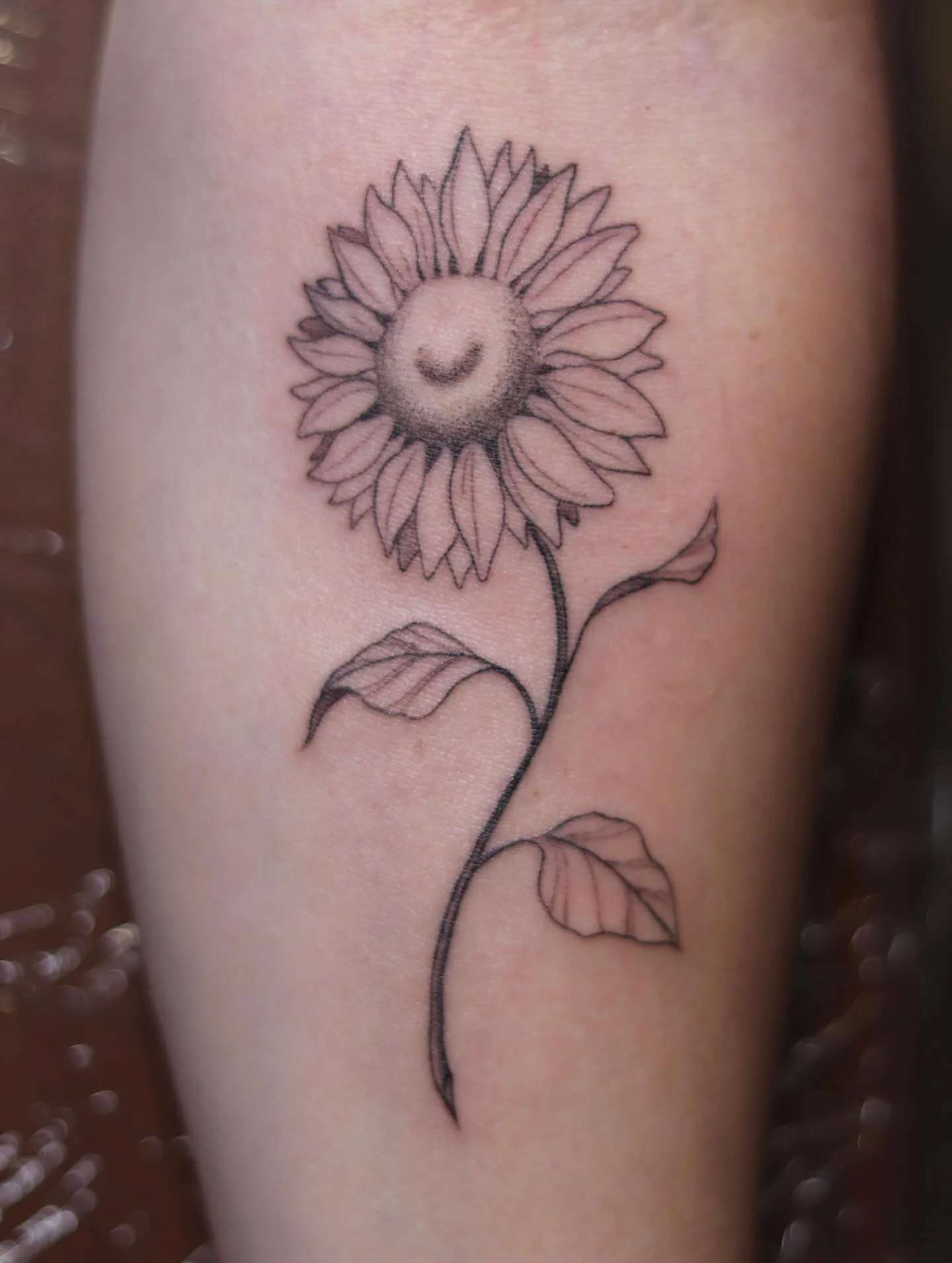 Photo dump of recents! Would love to do more floral n  tackle bigger projects 🤩
 #tatt #tattoos #ink #empireink #floral #butterfly #tattooartists