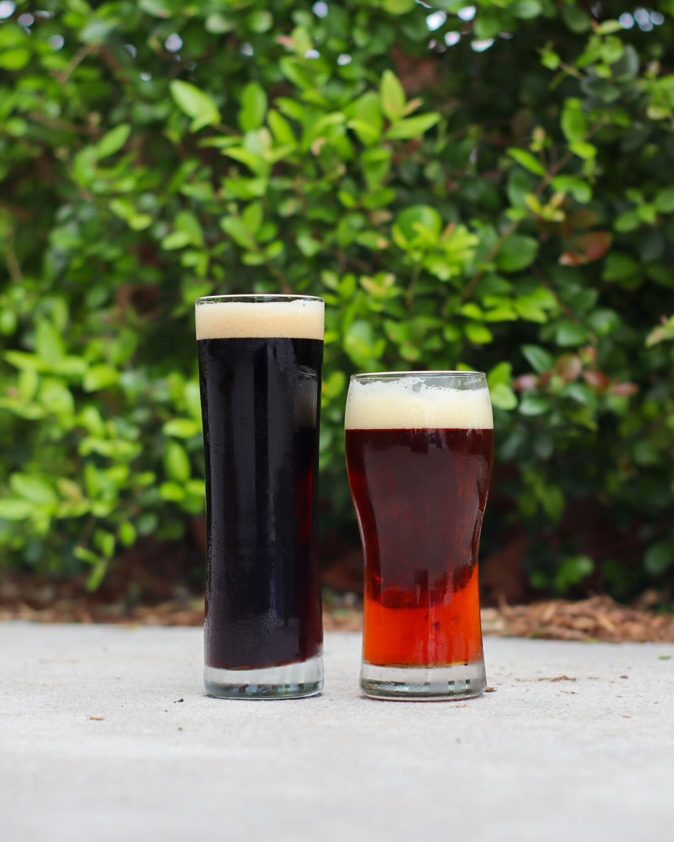 TWO ST. PATTY&rsquo;S BEER RELEASES🍻🍀

Bang On! 👊
&nbsp;
A rich, malty Irish-style Red Ale brewed with crystal &amp; amber malts producing a bready flavor with candy caramel sweetness.
&nbsp;
Bang On is a commonly used phrased in Ireland used like