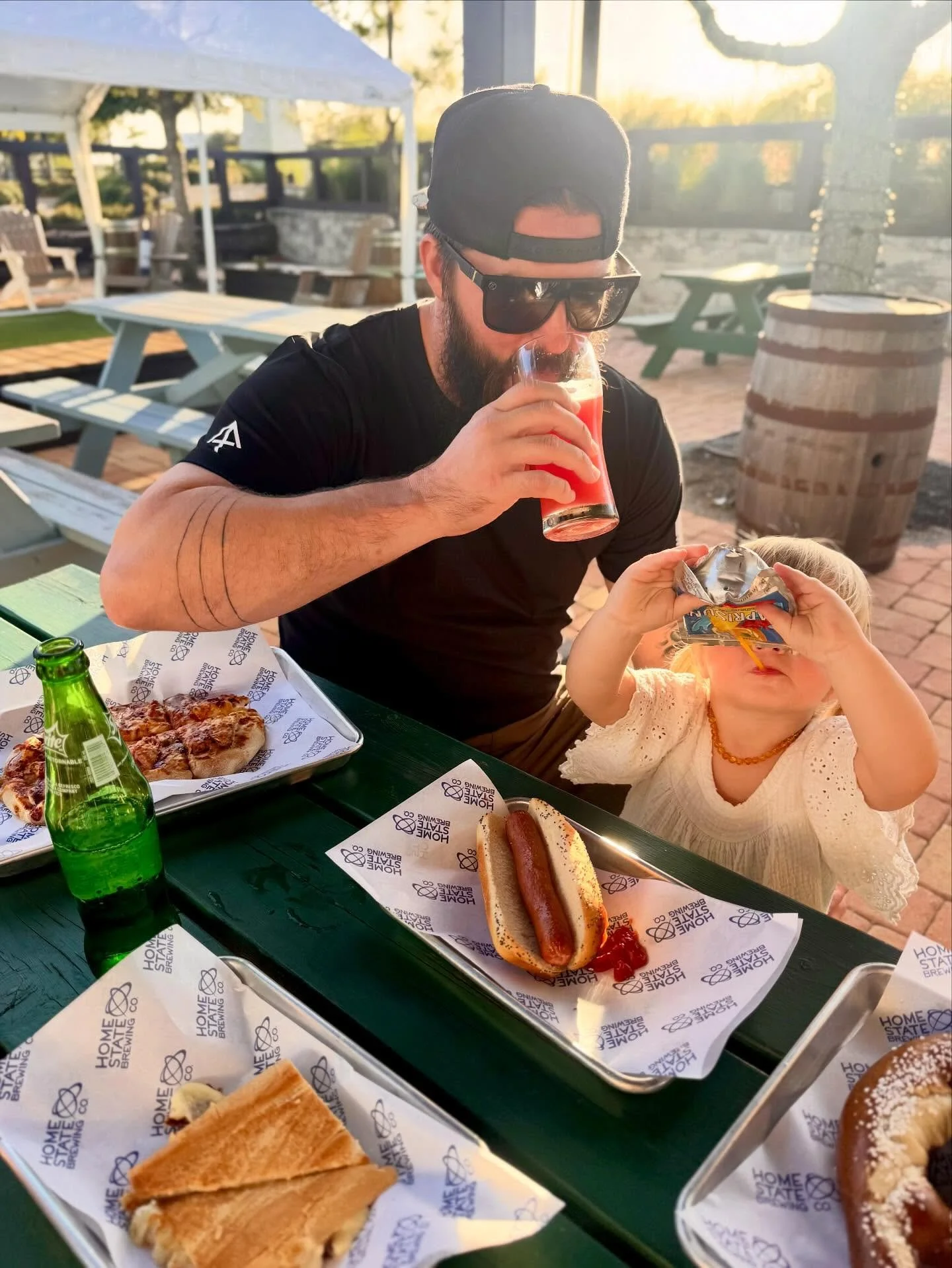 Let us take dinner off your plate π Kids eat FREE every Tuesday with the purchase of an entrée!
Bring the fam, skip the cleanup, and enjoy your night out! πππ»