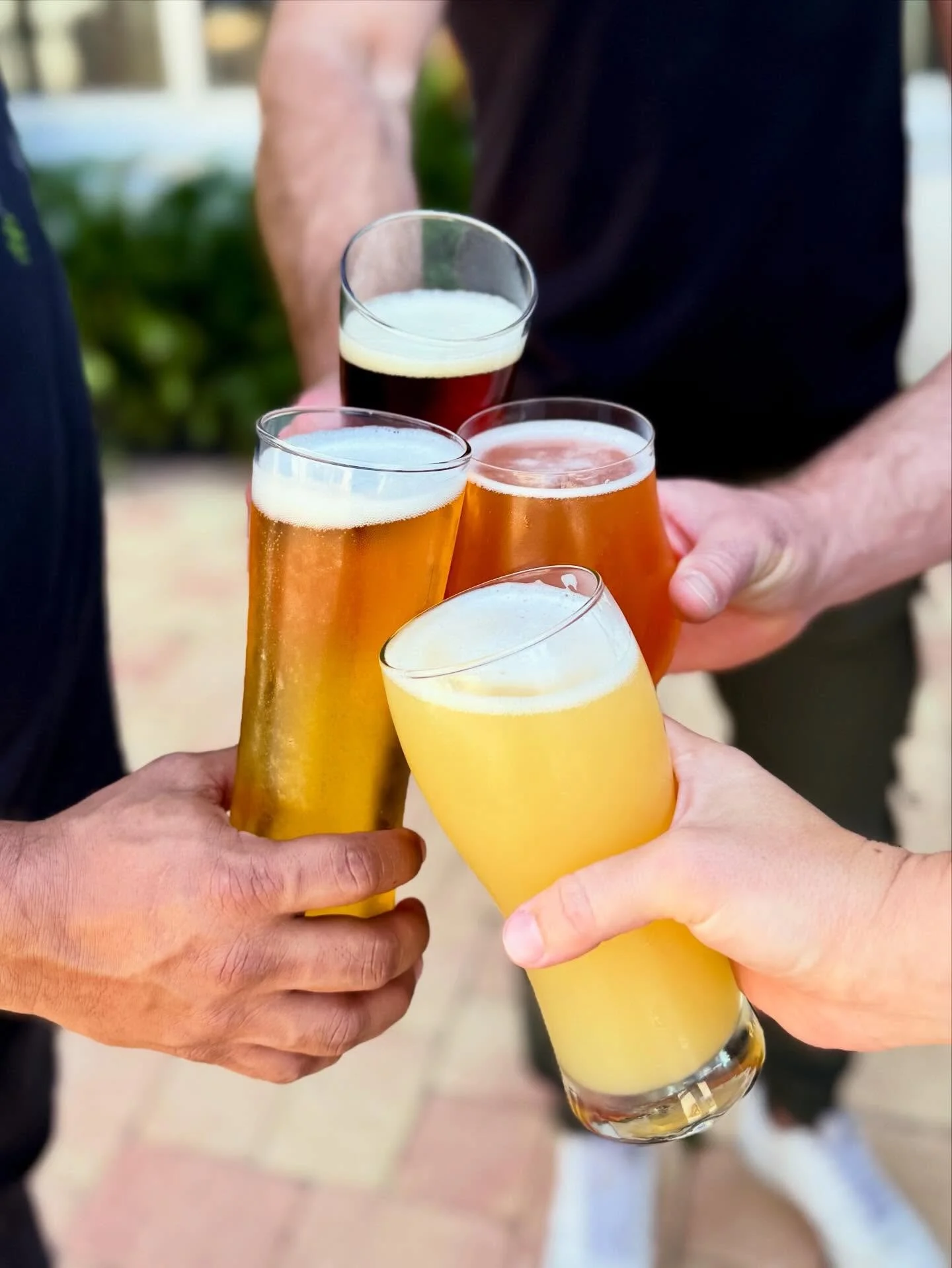 Cheers to Thanksgiving week! 🍻 Pre-party with us &mdash; we&rsquo;ve got something happening every day you won&rsquo;t want to miss. ⬇️

TONIGHT 
👟 Run Club &mdash; 6:30PM
🪴 Plant Propagation Class &mdash; 6PM

TOMORROW
&diams;️ FREE Texas Hold&rs