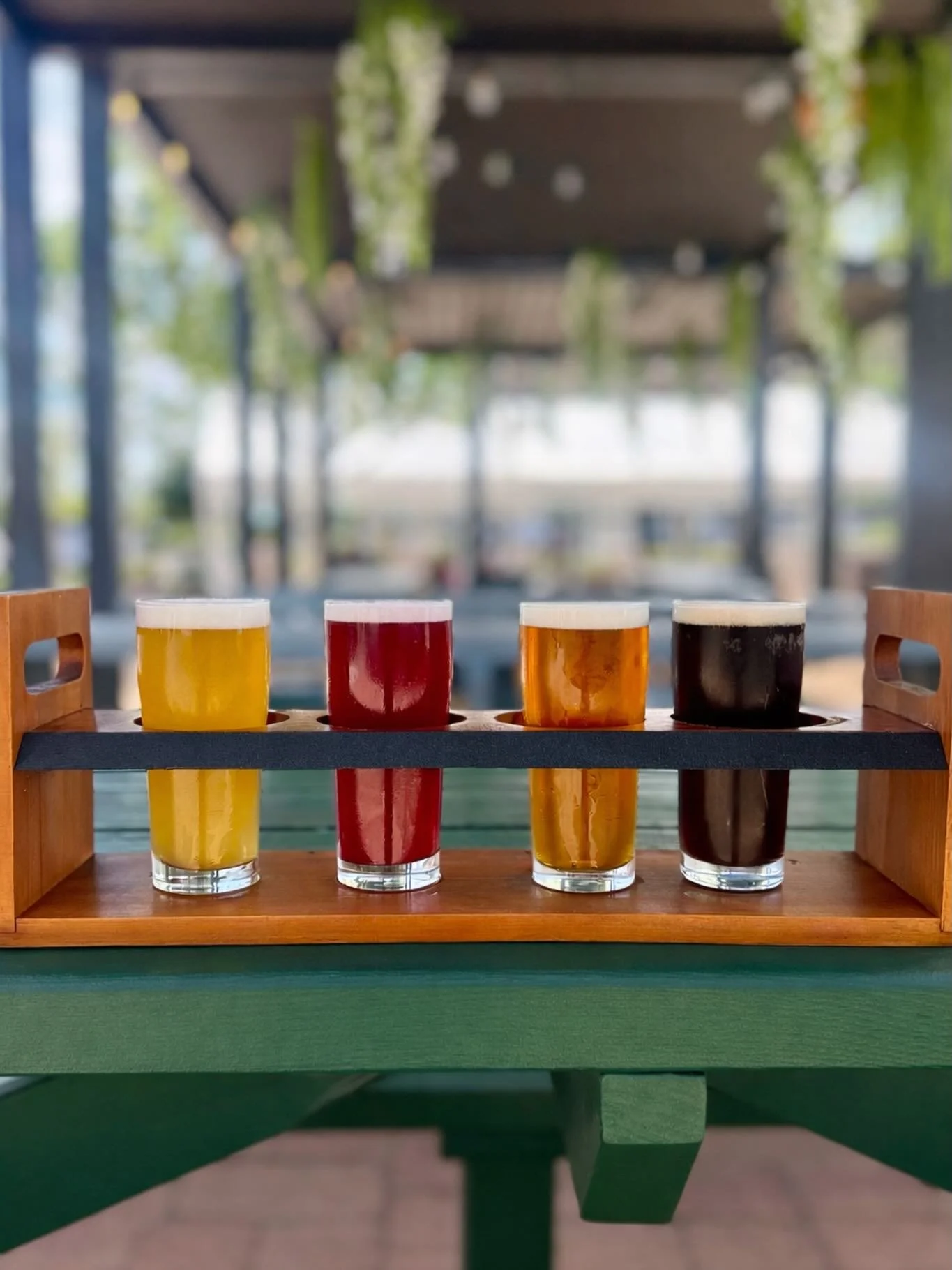 Coming up at HSB 👇🍻 
Your weekly lineup is STACKED:

TONIGHT &spades;️ 
Free Texas Hold&rsquo;em League 6:30PM

WEDNESDAY 🧠
General Knowledge Trivia at 7PM 

THURSDAY 🎶
Jukebox Bingo at 7PM
(We are also pouring at BEST FEST!)

FRIDAY 😂
Comedy Ni