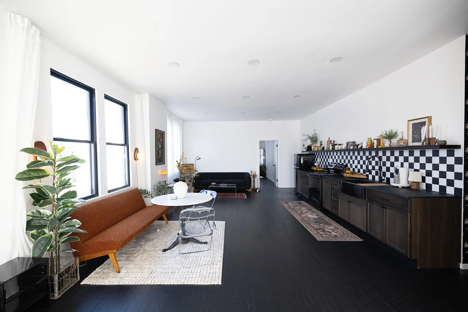 Locust & Vine - The Flats 2