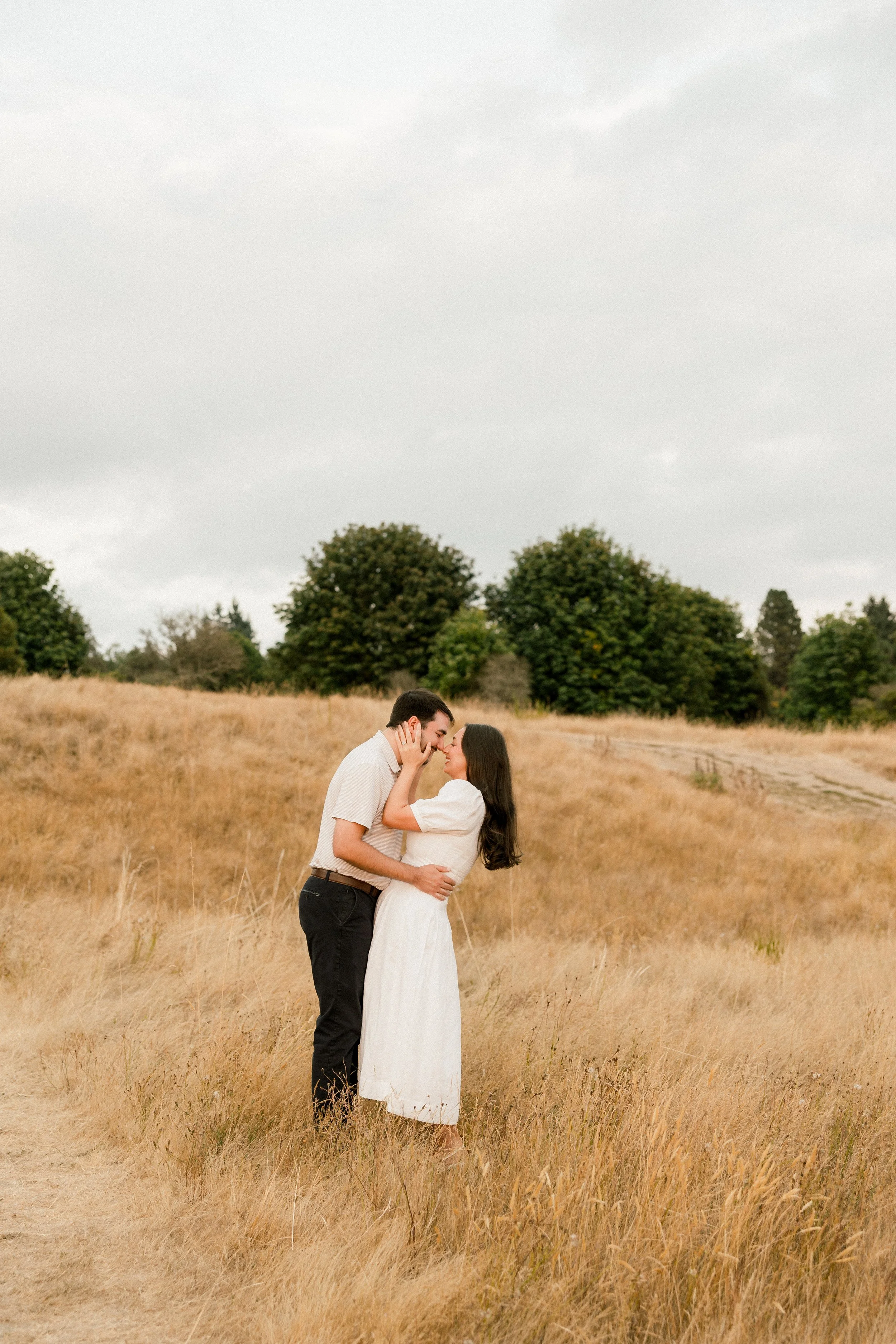 Tacoma engagement photographer, Renton engagement photographer. Tacoma engagement photographer. Best photographer in Tacoma/Seattle. Atelier Studio Tacoma. Engagement photography session Tacoma
