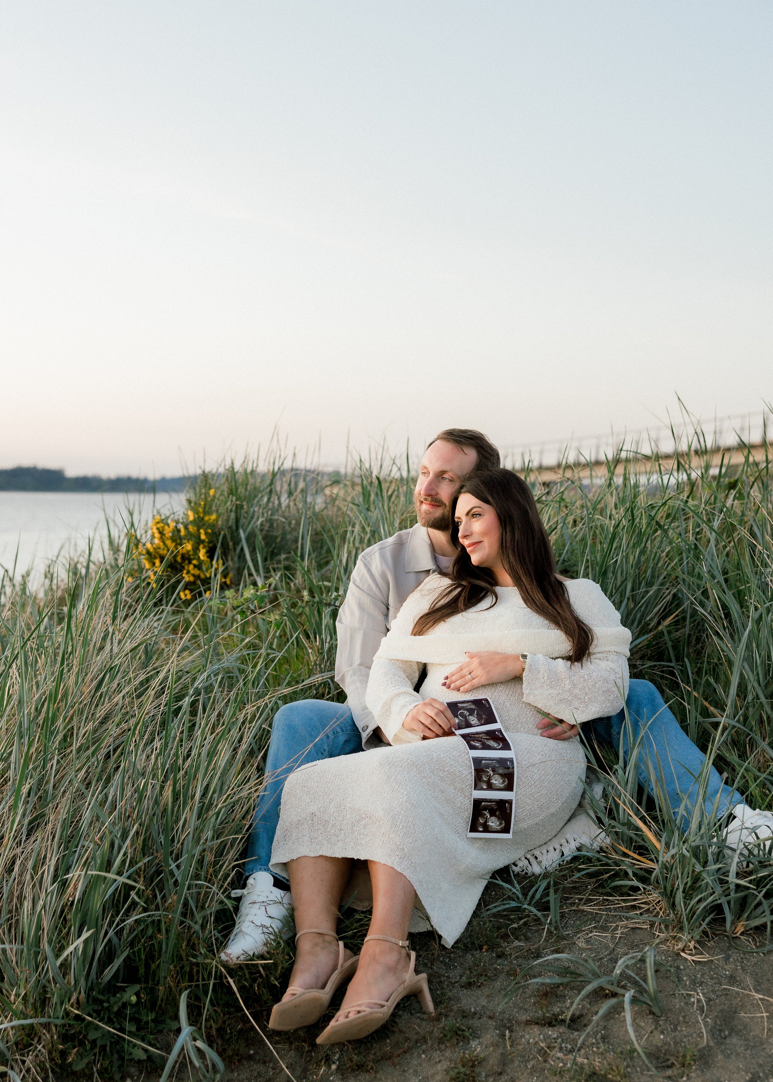 Tacoma newborn photographer, Renton newborn photographer. Tacoma baby photographer. Best photographer in Tacoma/Seattle. Atelier Studio Tacoma. Chambers Bay Photography Session