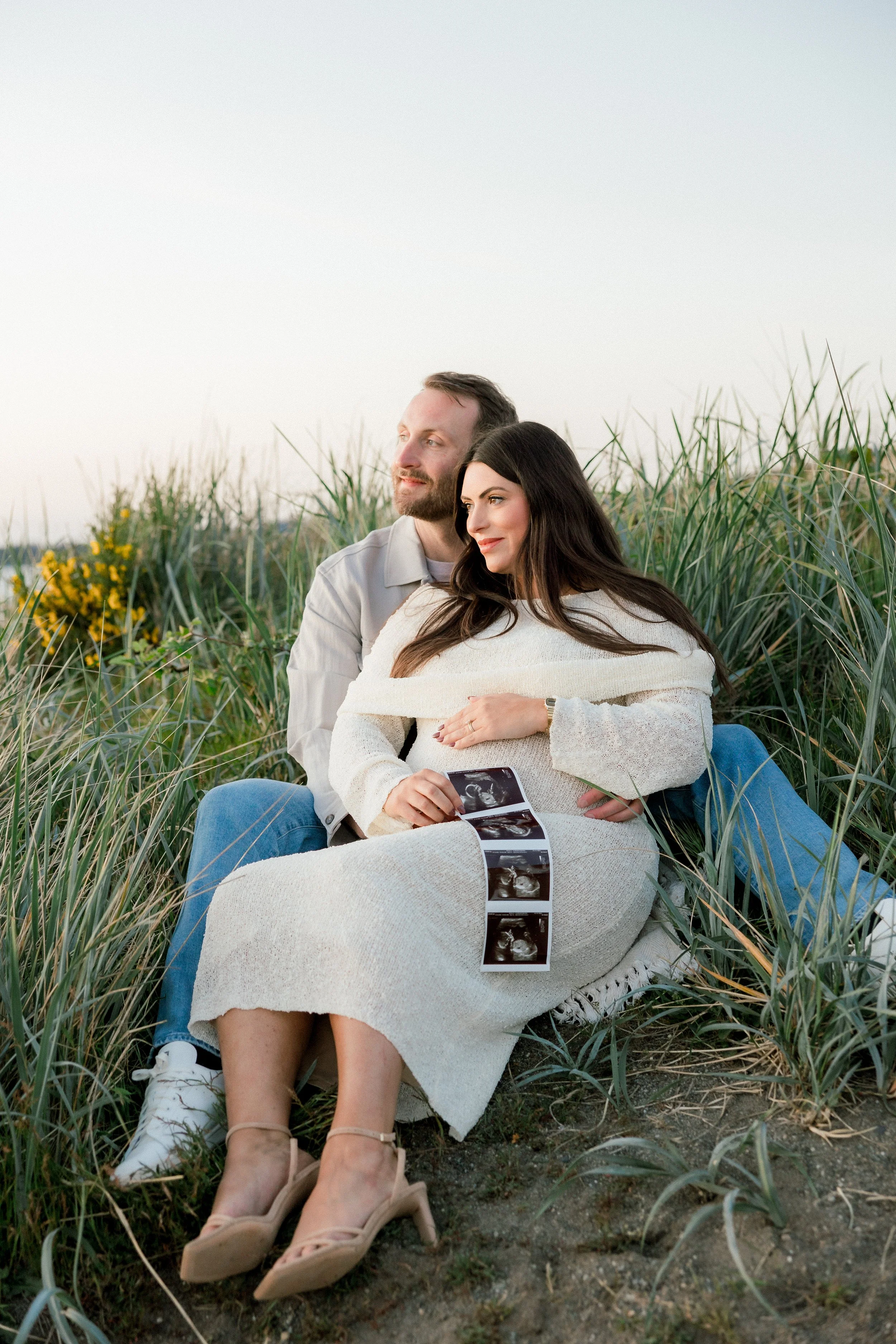 Tacoma newborn photographer, Renton newborn photographer. Tacoma baby photographer. Best photographer in Tacoma/Seattle. Atelier Studio Tacoma. Chambers Bay Photography Session