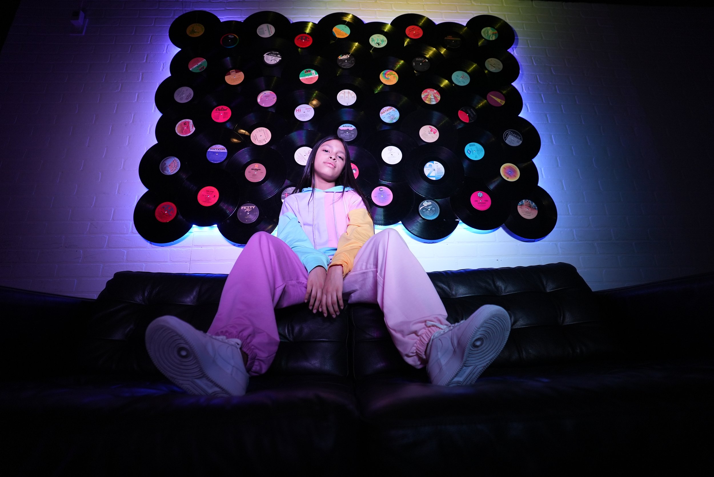 New Video Drop: Feelings by Mimi V.