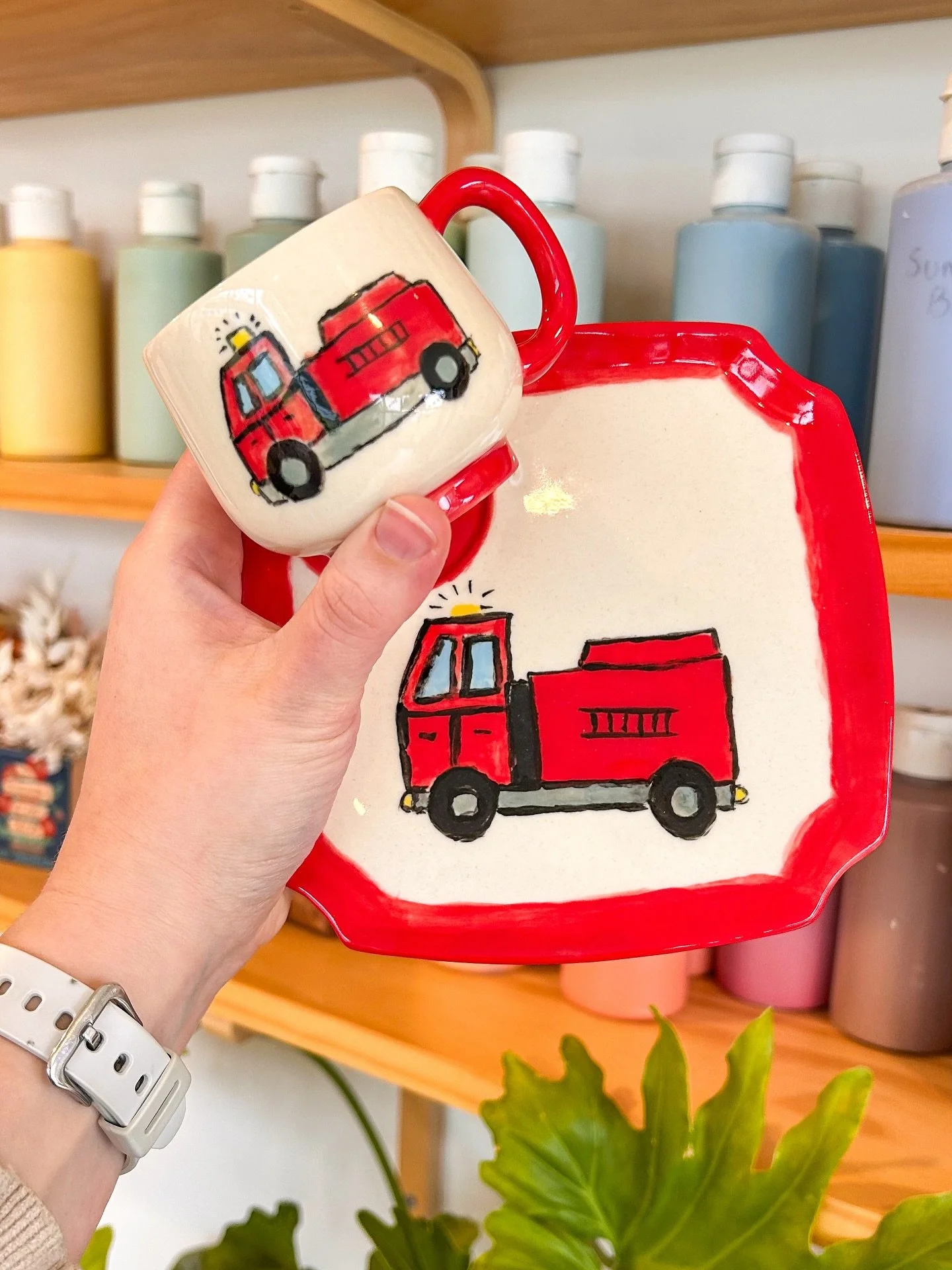 *saves to inspo board for your next pottery painting session at The Pottage* 

We have been so busy painting pottery with you these holidays that we forgot to tell you that we have lots of August dates available for your cosy winter pottery painting 