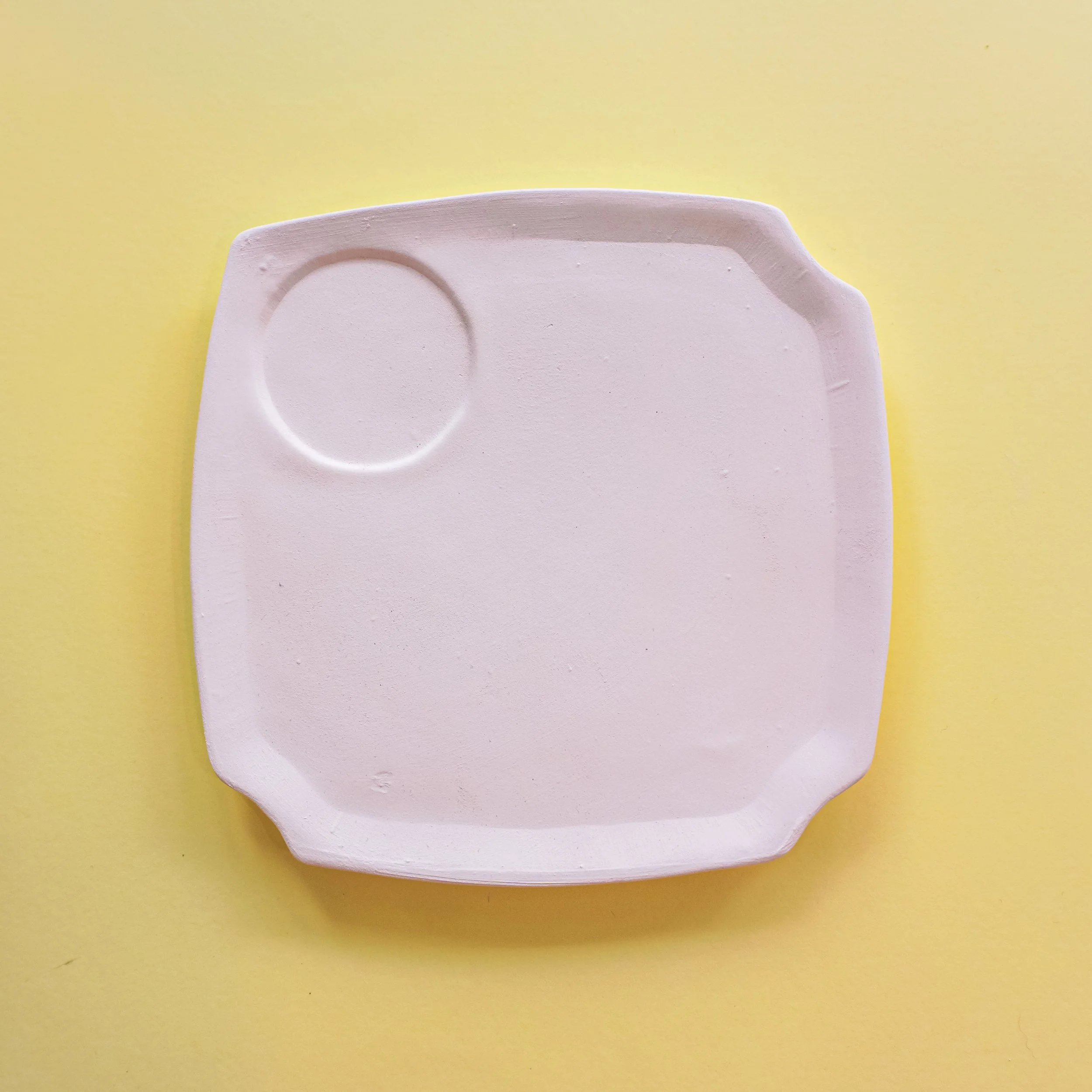 15. Teaplate - $22 (16.5cm) 