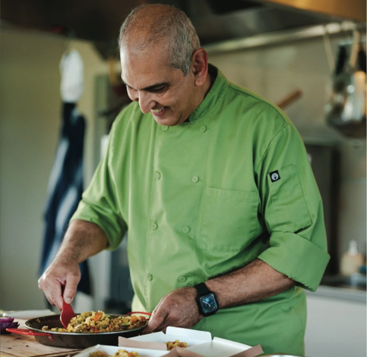 𝗚'𝘀 l𝗼𝗻𝗴 𝘄𝗲𝗲𝗸𝗲𝗻𝗱 𝗿𝗲𝗺𝗶𝗻𝗱𝗲𝗿 𝘁𝗼 𝗮𝗹𝗹 𝗵𝗼𝗺𝗲 𝗰𝗼𝗼𝗸𝘀.......

When you cook for your loved ones, your energy becomes part of the food.

Cook with love, calm, and gratitude and the meal will nourish more than just hunger.