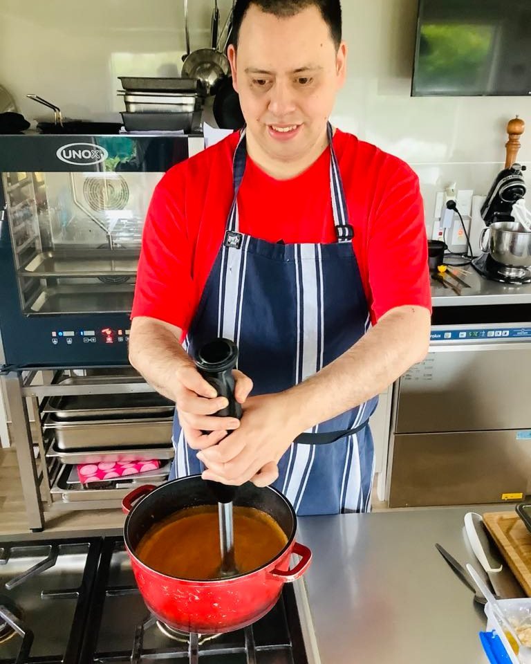 Cooking with Zak &ndash; Roasted Tomato &amp; Capsicum Soup.

A couple of weeks ago, when Zak wasn't feeling his best, he told G that all he wanted was a good homemade soup. Packet soups just weren't cutting it! Before he left that day, he had alread