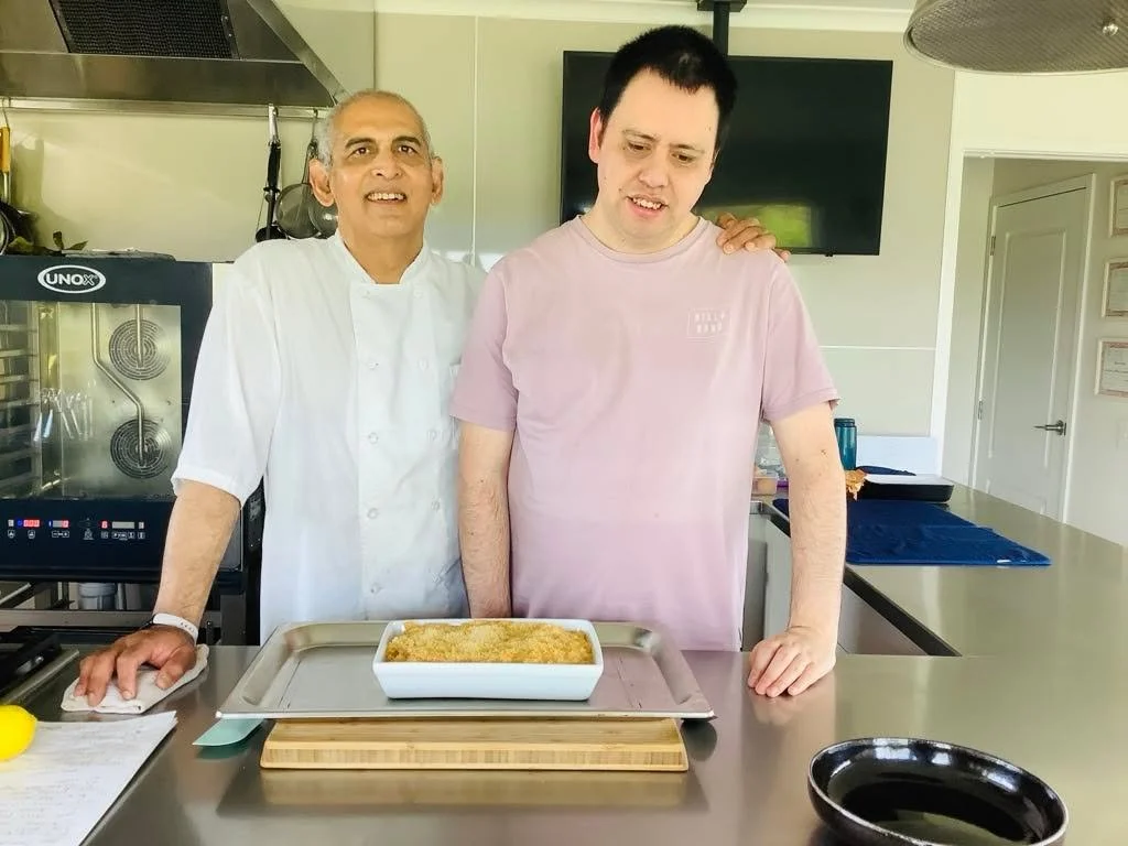 Macaroni cheese was Zak&rsquo;s choice in the Wellness Kitchen today - a favourite of both his and his Mom&rsquo;s. 

Cooking alongside G, he made it his own with chillies, onions and panko breadcrumbs, getting the flavours and crunch just how he lik