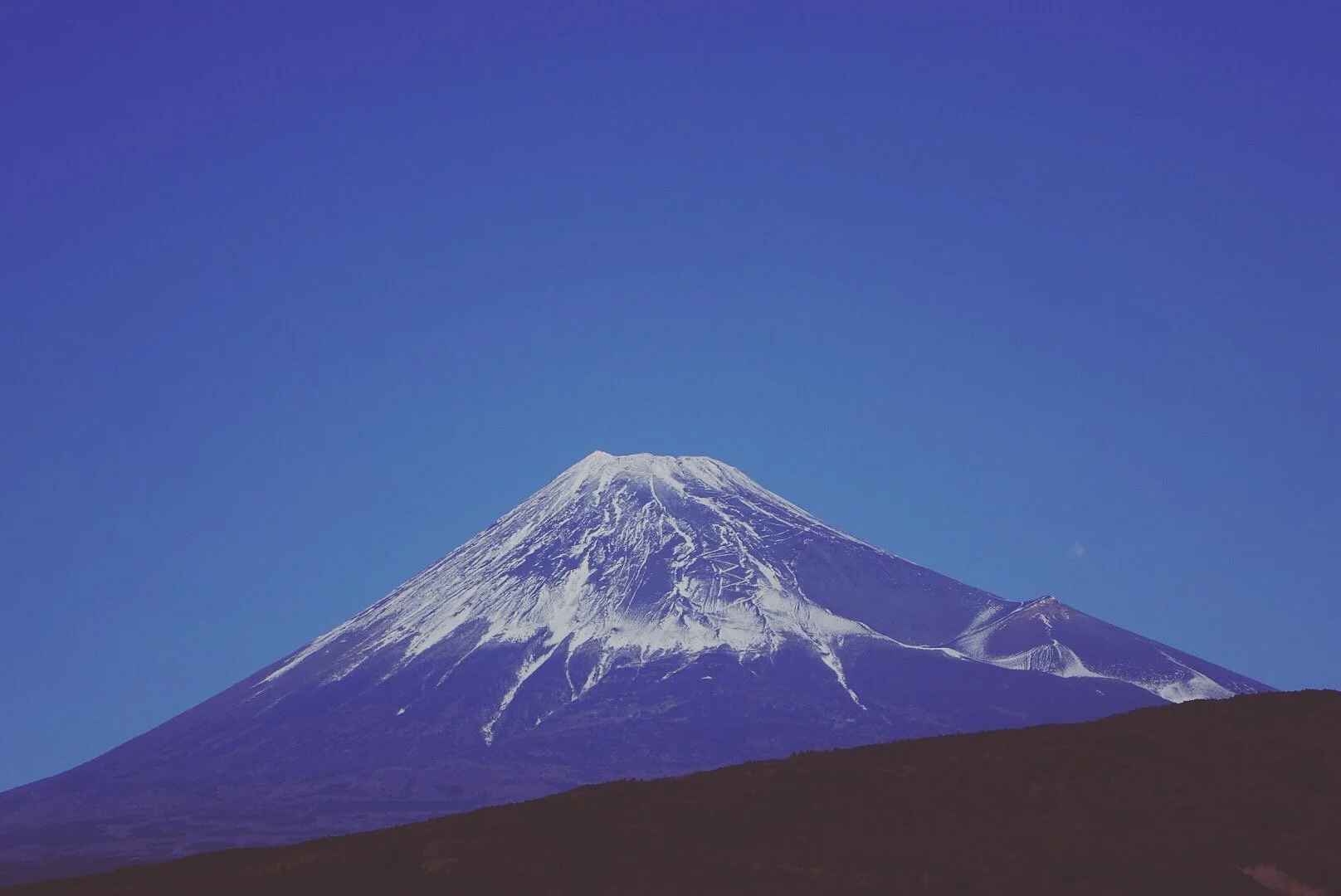 Mt. Fuji as Window to Japan