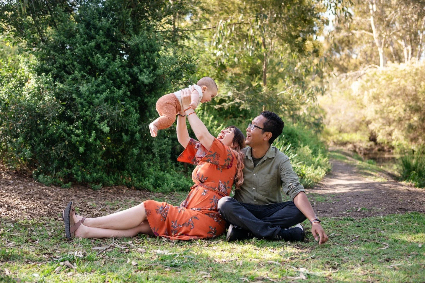 Photos aren&rsquo;t just for milestones... they&rsquo;re for sunny spring afternoons in the park and the little moments you&rsquo;ll want to remember. ☀️

The giggles, the grass stains, and the impromptu picnic. Those are the memories that matter mos