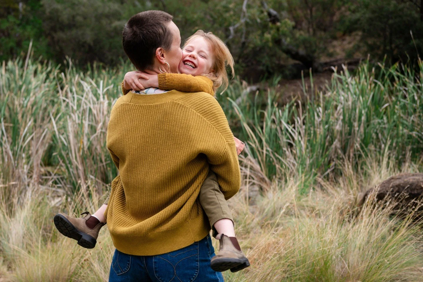 The photos clients choose every time 😍

It&rsquo;s never the perfectly lined-up one.
It&rsquo;s the mid-giggle.
The messy hair.
The cuddle that wasn&rsquo;t planned.
That&rsquo;s what lasts.

This is your reminder that you don&rsquo;t need your kids