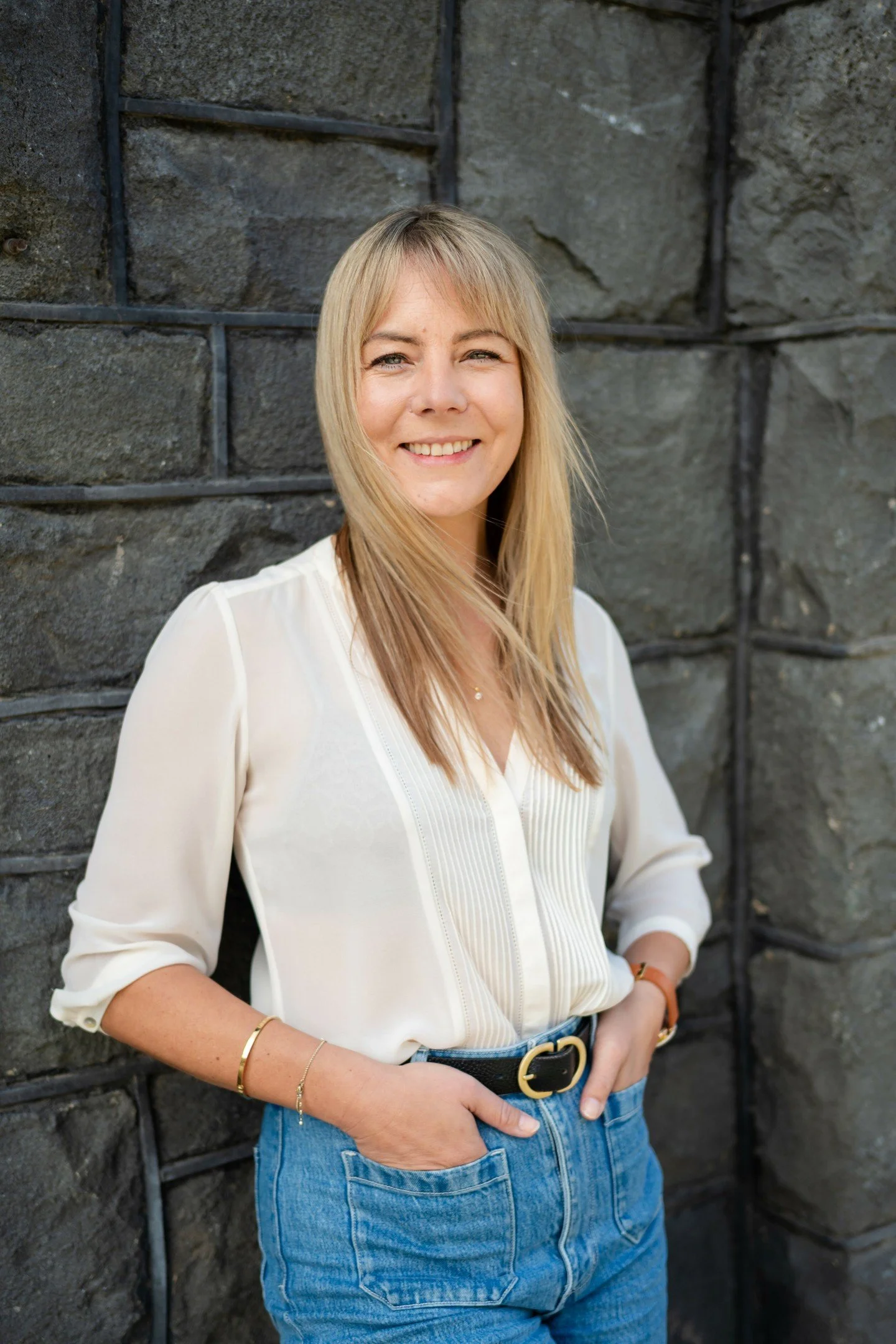 PSA - Mini branding sessions are available weekly.
Relaxed, natural photos that feel like you - not a performance.

#brandingphotographermelbourne #personalbrandingphotos #smallbusinessmelbourne #innerwestbusiness