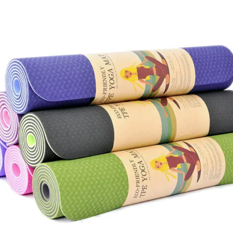 Yoga Mat with alignment markers