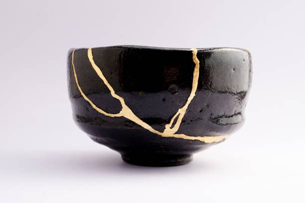 Broken but Beautiful in Grief: Japanese Art of Kintsugi - Lisa Appelo