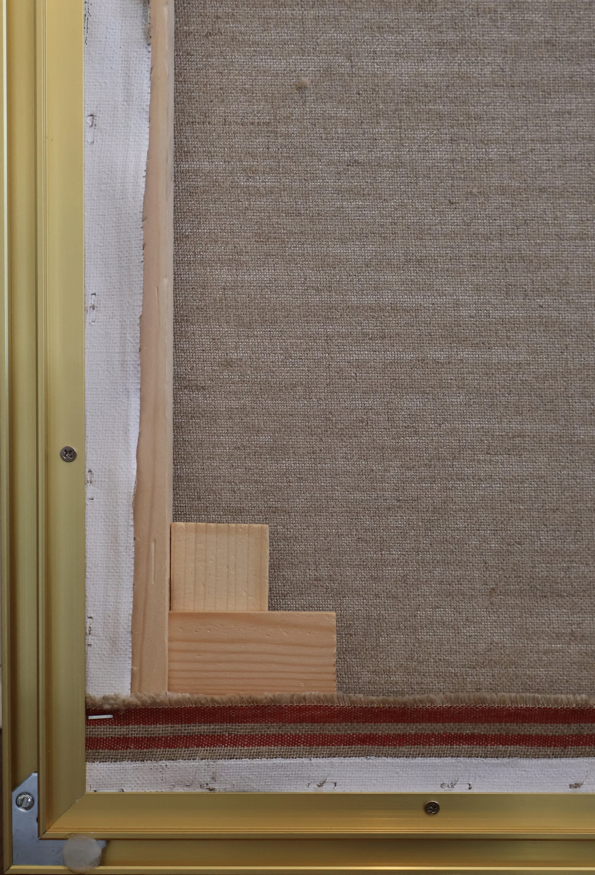 REW0001 BACK CORNER LEFT.JPG