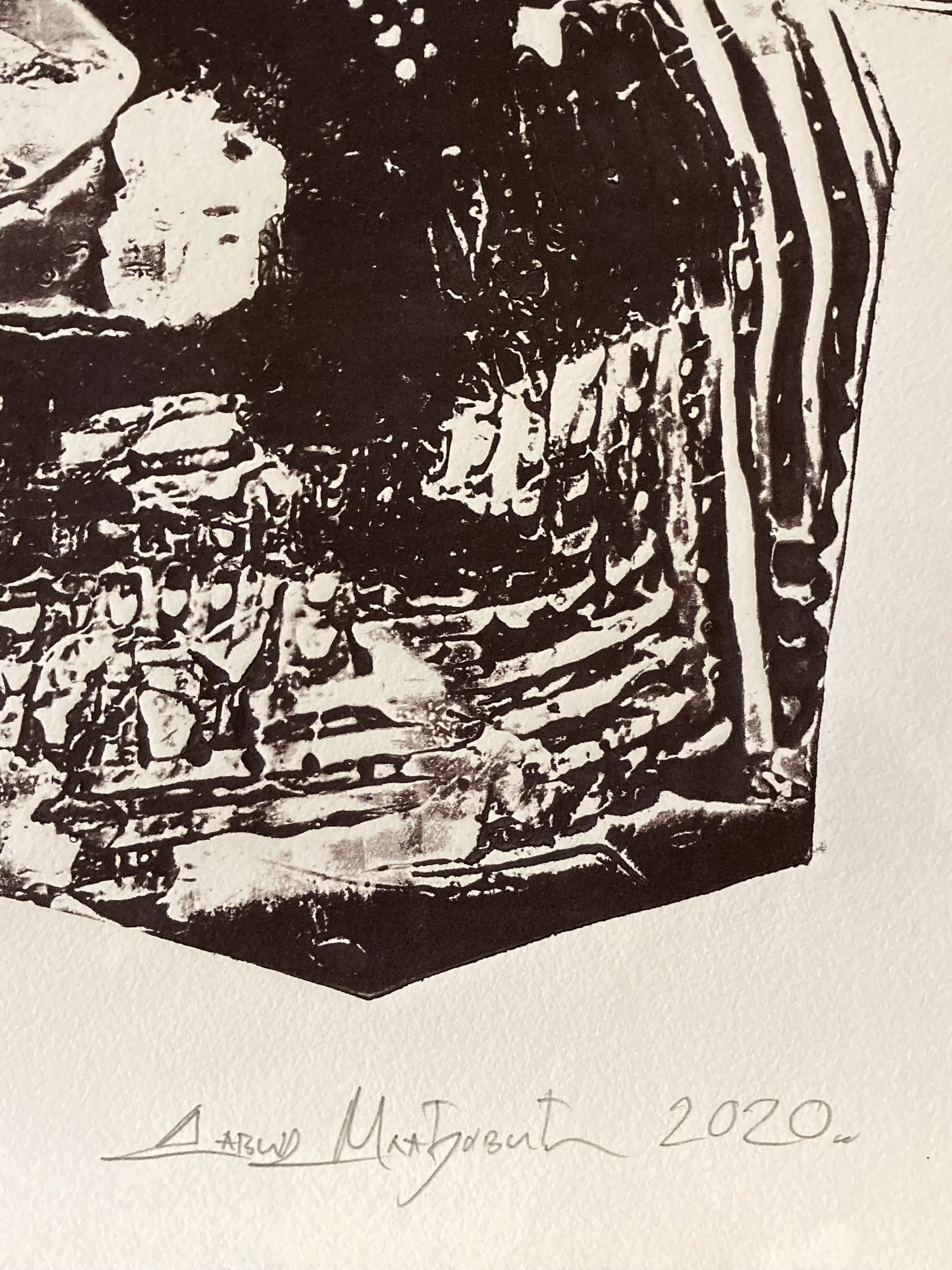 DML0004 SIGNATURE.jpg