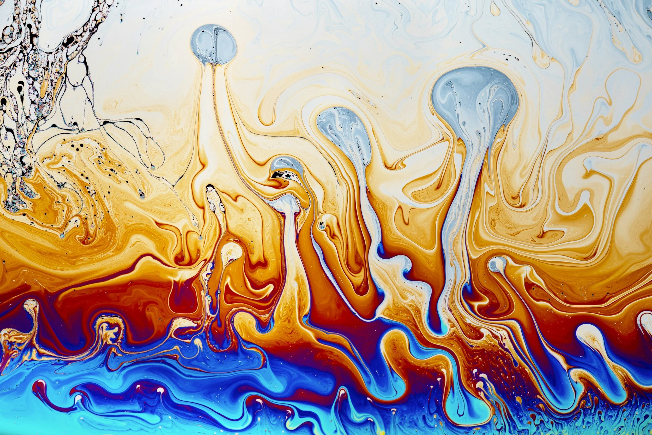 The role of solvents in chemical recycling