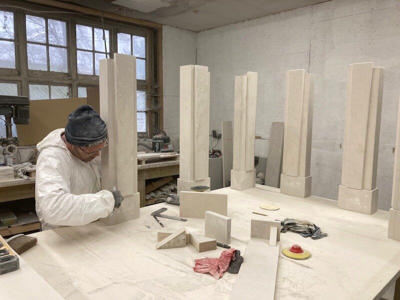 A Gaggle of Jambs........

Not sure what the collective noun is for a group of fireplace legs, but we've settled on a Gaggle. Here's Ian, one of our Master Masons, checking the jambs for a batch of fireplaces currently in progress.

#jamb #fireplacem