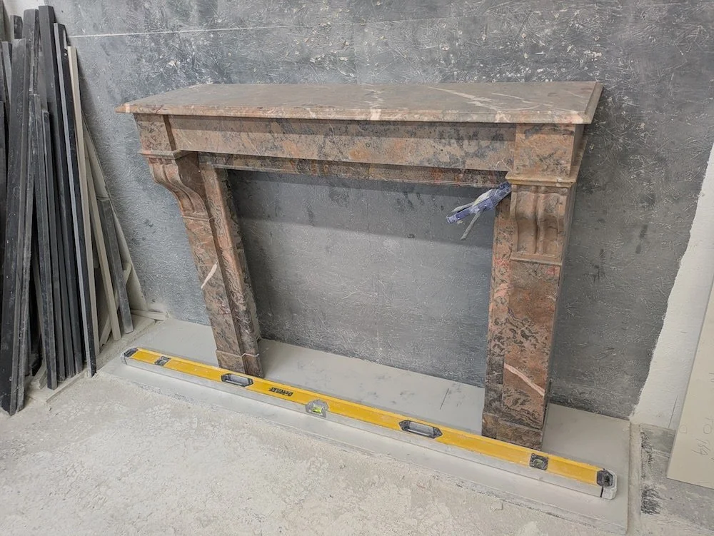 Fireplace restoration.........
We don't just make new fireplaces, but occasionally repair them too.
Here's a recent restoration of a Victorian marble surround.
#fireplacerepair #fireplacerestoration #fireplaceš„ #victorianfireplace #naturalmarble #