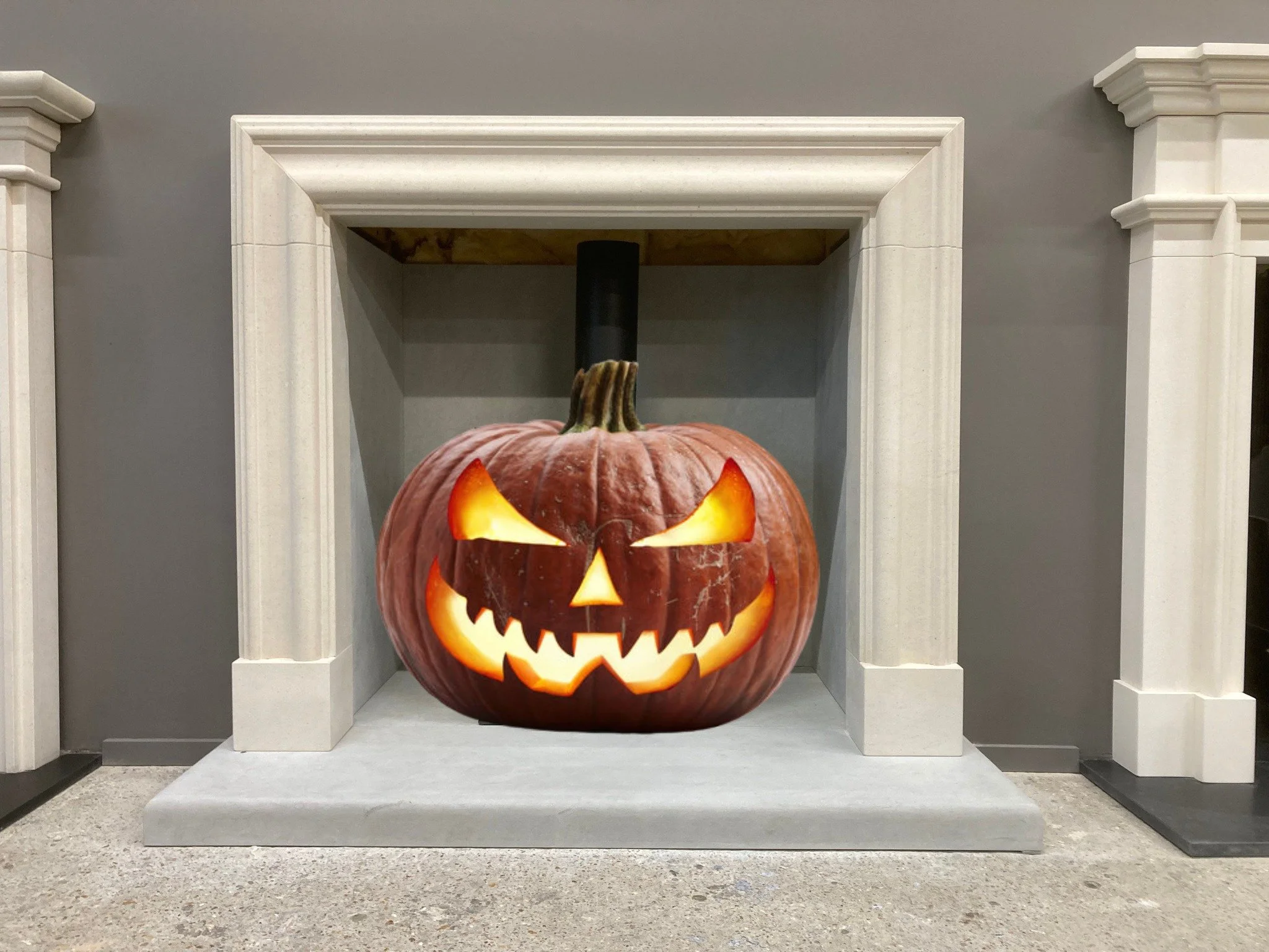 New Eco stove............

We are pleased to announce the launch of the Peter Pumpkin Mk1 eco stove. The stove body is made from completely natural materials and biodegradable, and there's no need for a flue as its powered by candles....... Shown her