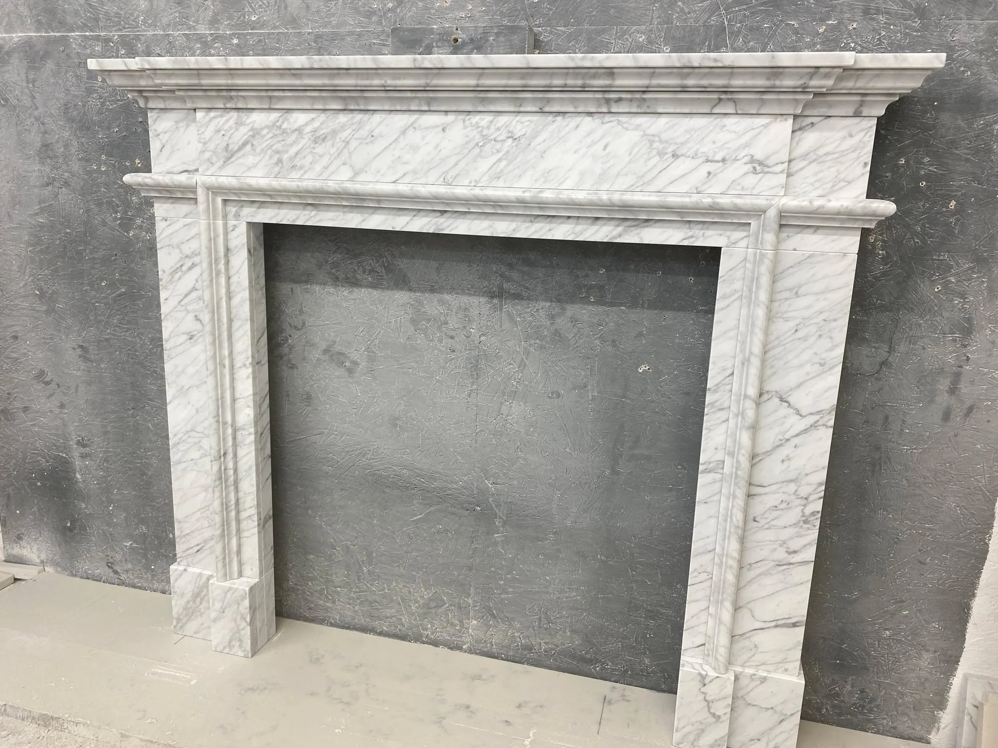 We love a Lanark........

Here's a beautiful Lanark fireplace, handcrafted in Carrara marble by our wonderful stone masons here in our Sussex workshop. 
🏠
#fireplacemaker ##fireplaces🔥🔥🔥 #SussexMade #homereno 🏠#italianmarble ##ᴄᴀʀʀᴀʀᴀᴍᴀʀʙʟᴇ #Hea