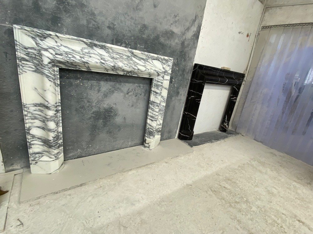 Black or white.............which colour do you prefer?

the large Classic Bolection fireplace in white Arabescato or the Classic Bolection fireplace in black Marquina marble..........

#fireplaceideas🧺🔥 #whitemarble #blackmarble #fireplaceideas🔥#h